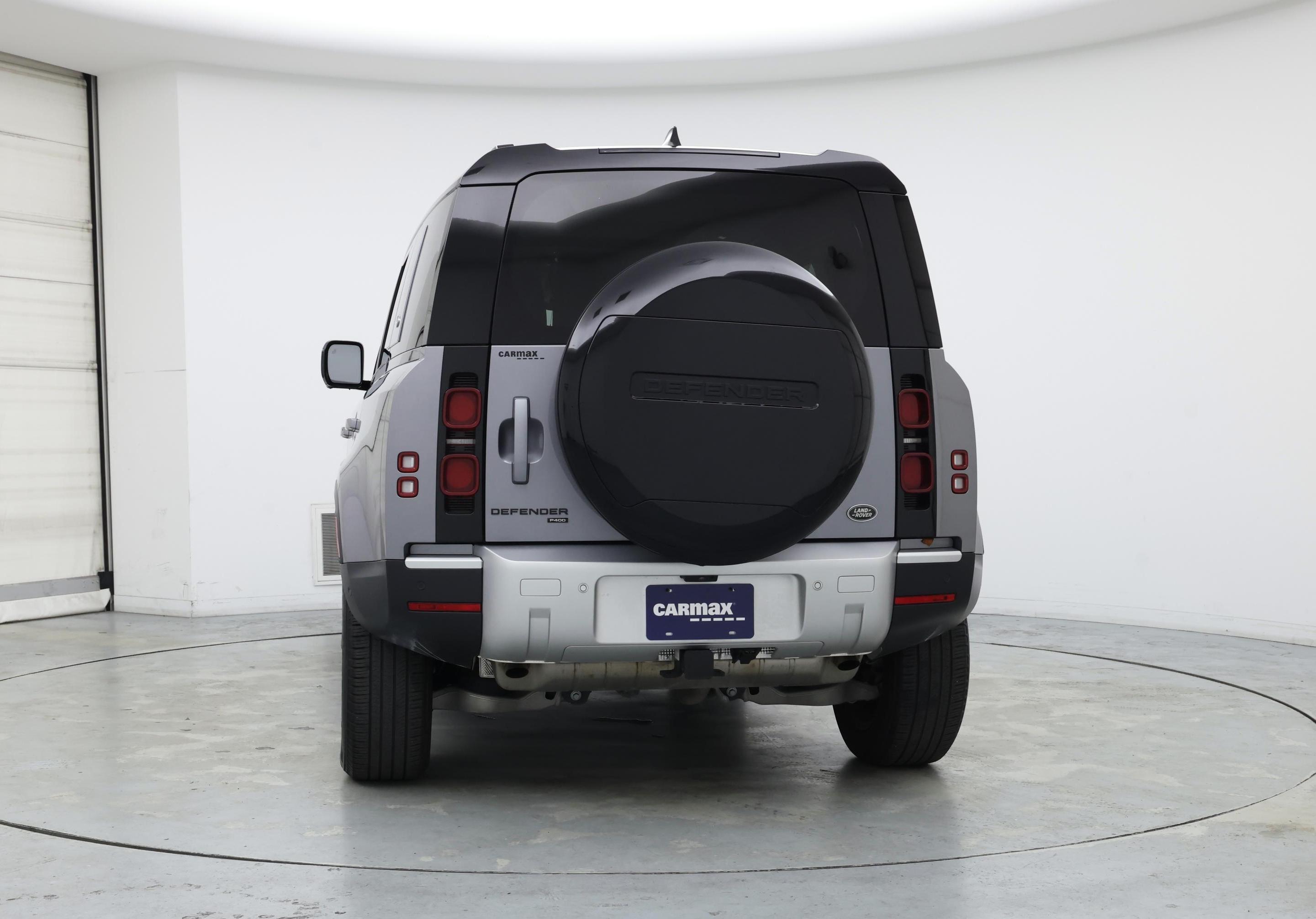 Thumbnail: 2023 Land Rover Defender - 6