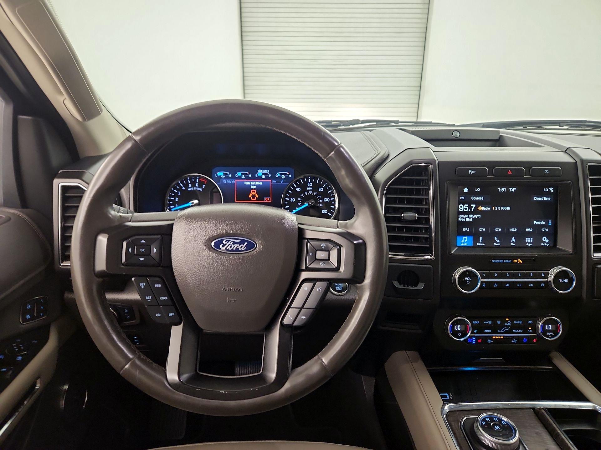 Thumbnail: 2019 Ford Expedition - 10