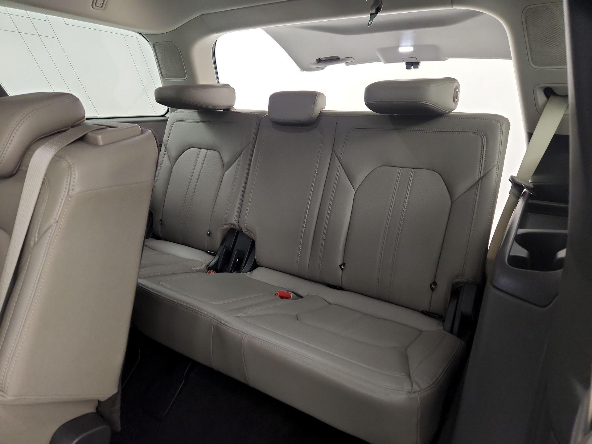 Thumbnail: 2019 Ford Expedition - 20