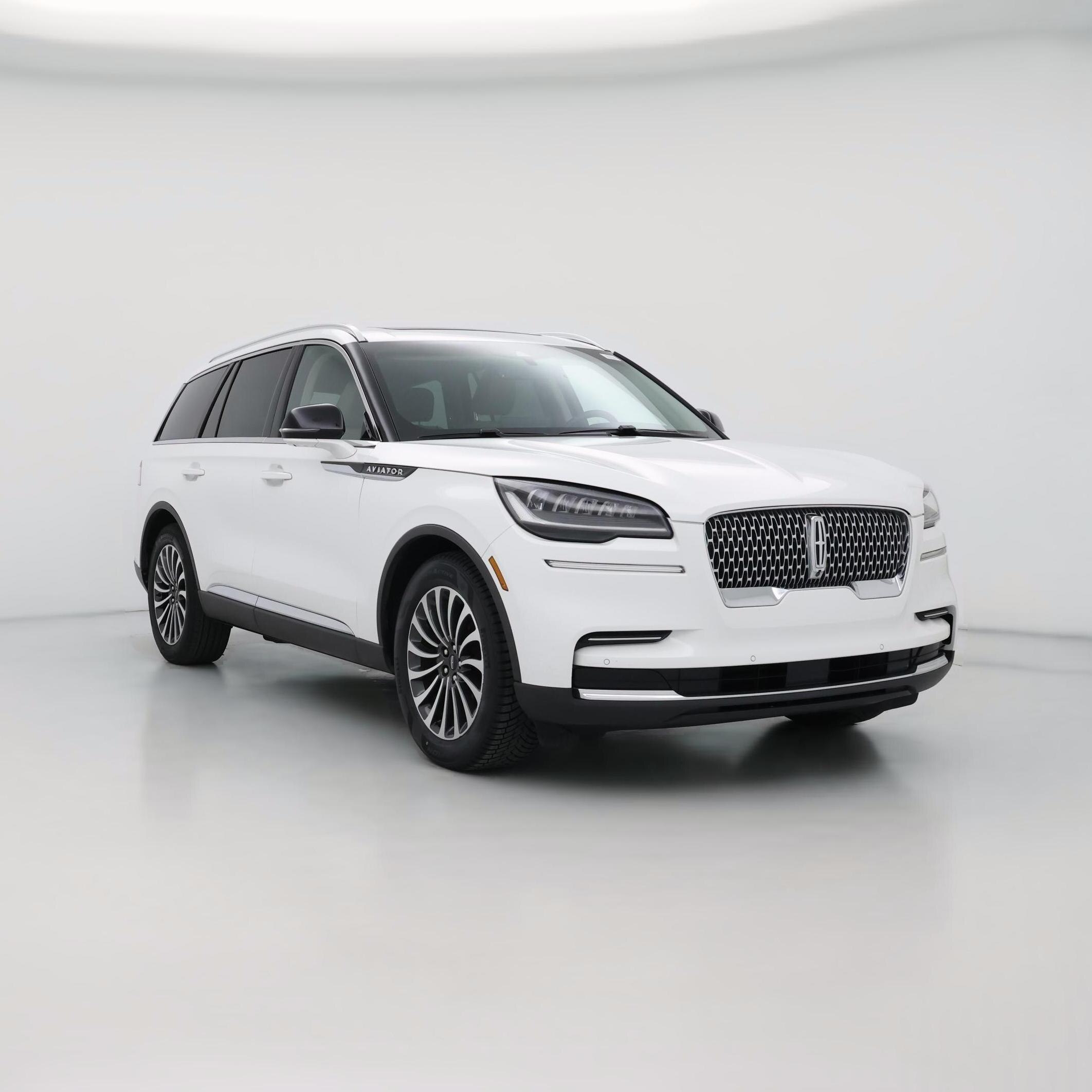 Thumbnail: 2023 Lincoln Aviator - 1