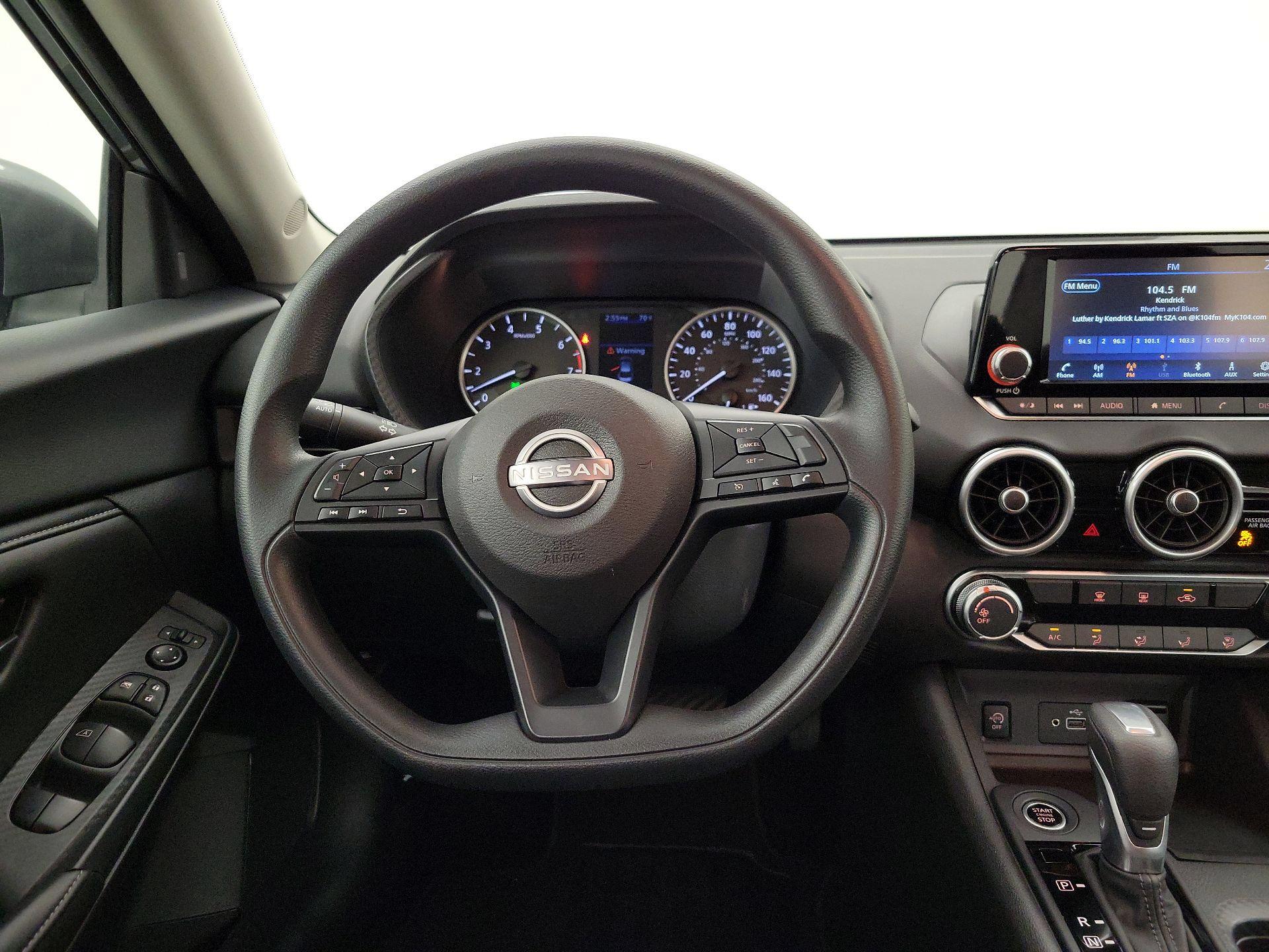 Thumbnail: 2024 Nissan Sentra - 10