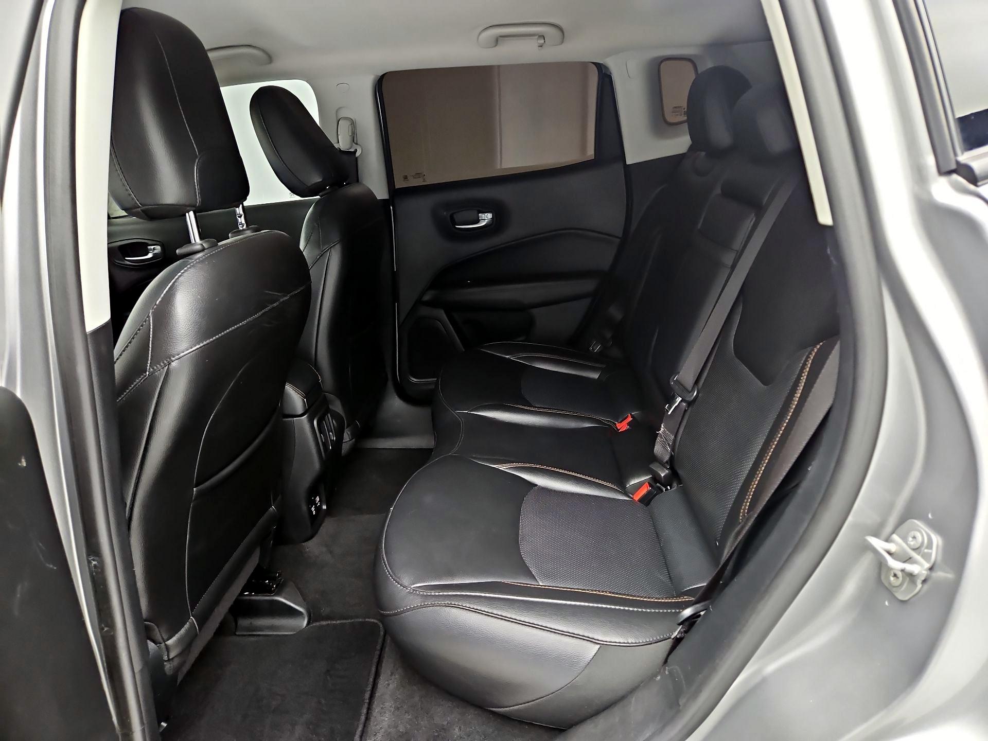 Thumbnail: 2019 Jeep Compass - 19
