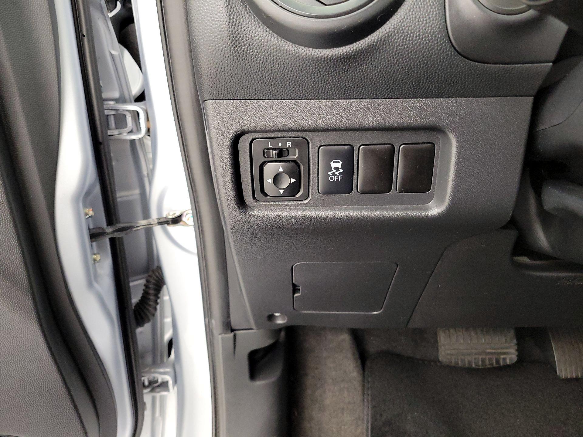 Thumbnail: 2019 Mitsubishi Mirage - 13