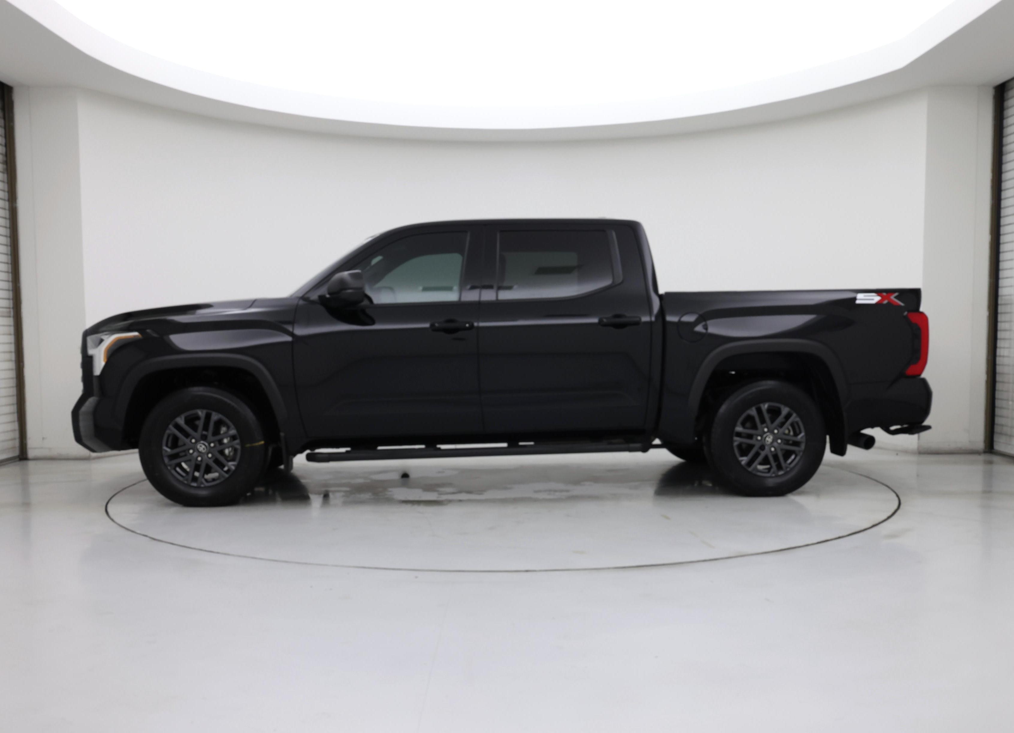 Thumbnail: 2025 Toyota Tundra - 3