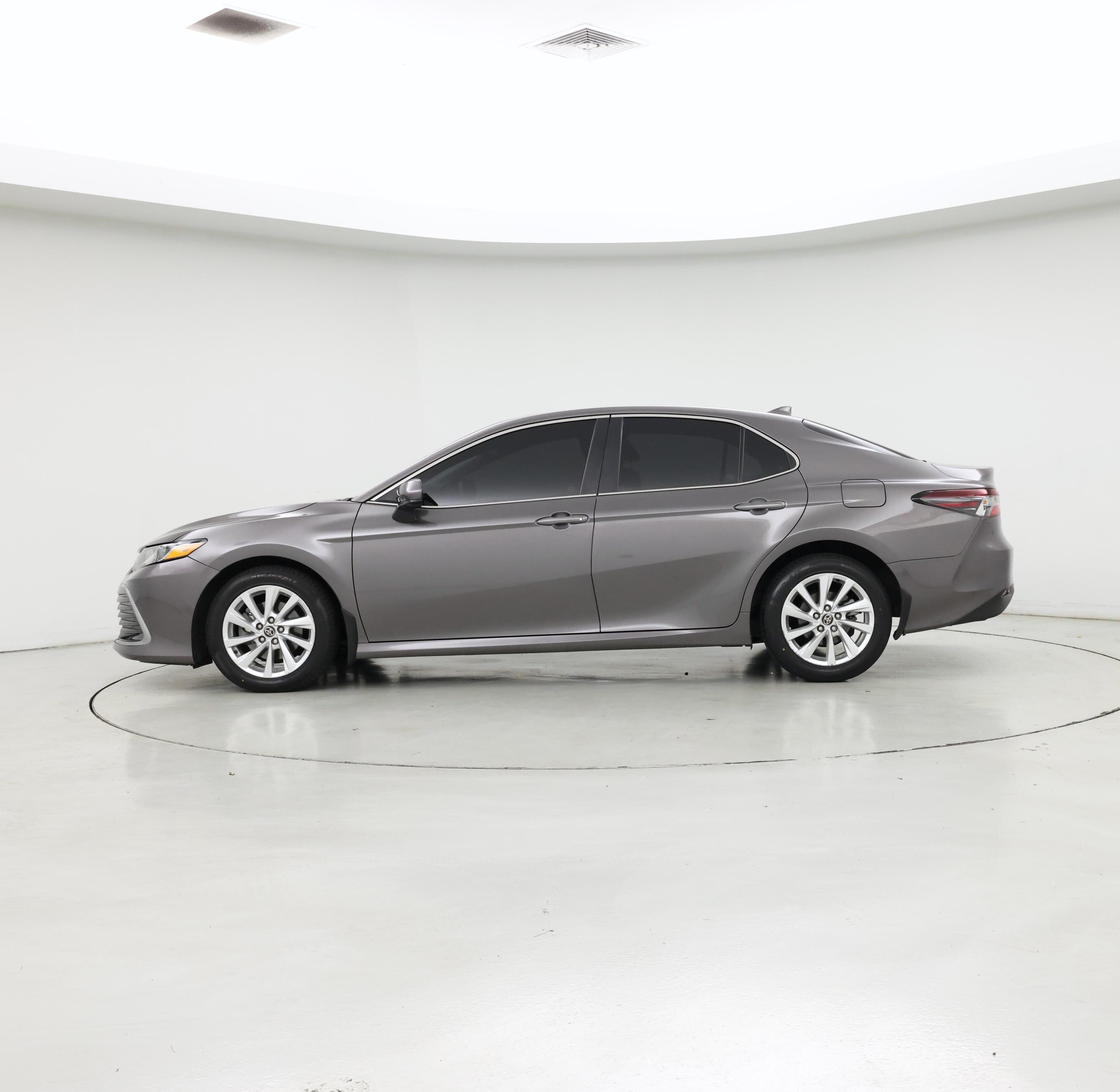 Thumbnail: 2023 Toyota Camry - 3