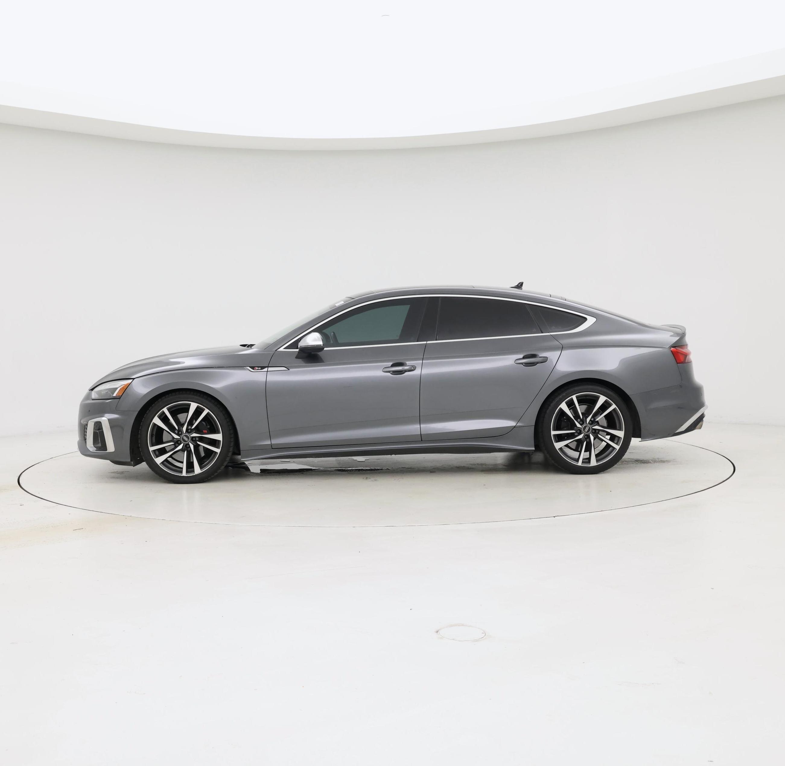 Thumbnail: 2022 Audi S5 - 3