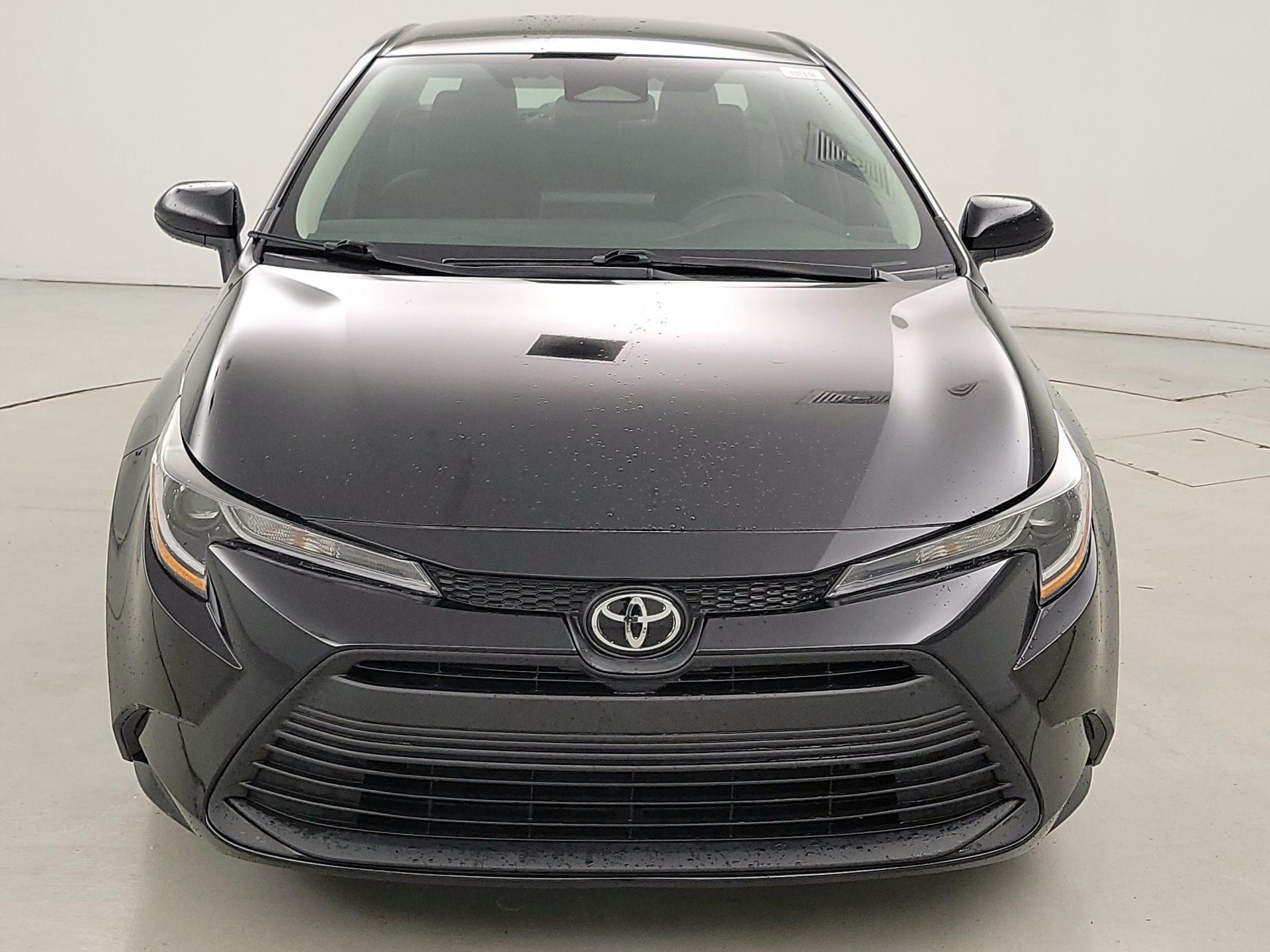 Thumbnail: 2023 Toyota Corolla - 2
