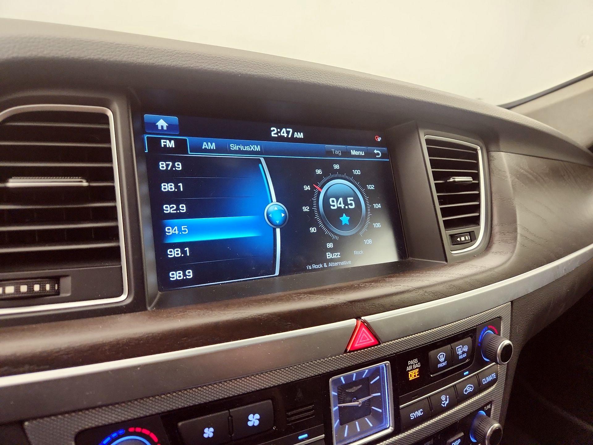 Thumbnail: 2018 Genesis G80 - 15