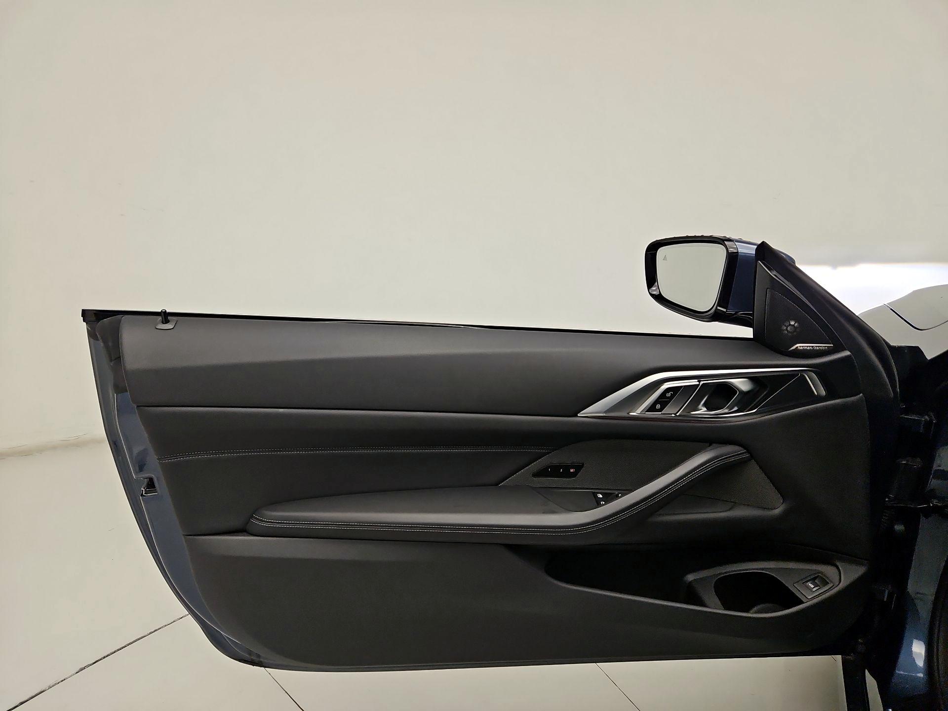 Thumbnail: 2024 BMW 4 Series - 12