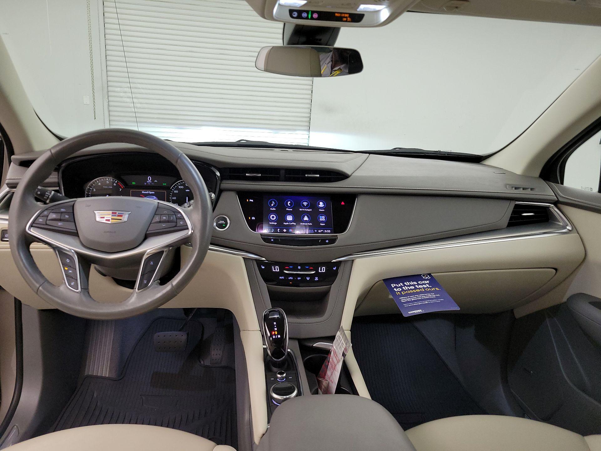 Thumbnail: 2022 Cadillac XT5 - 9