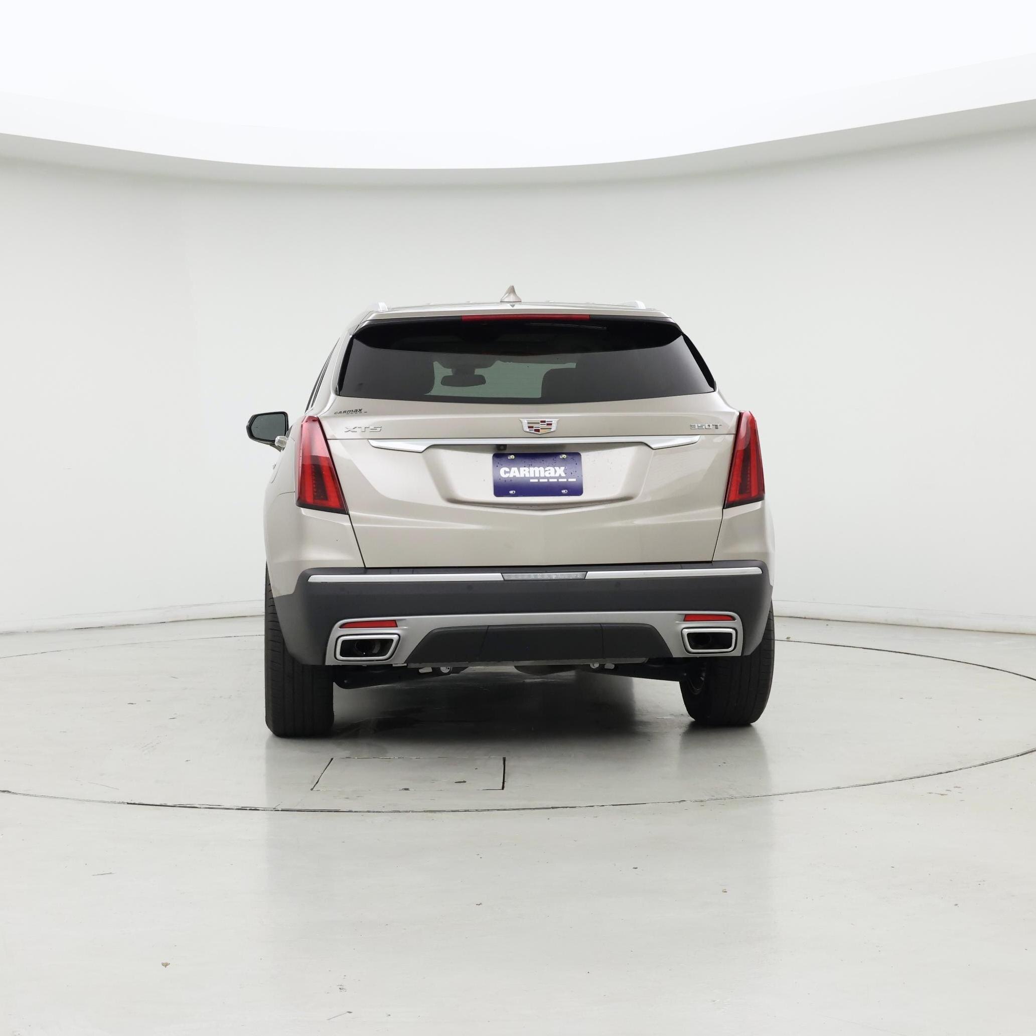 Thumbnail: 2022 Cadillac XT5 - 6