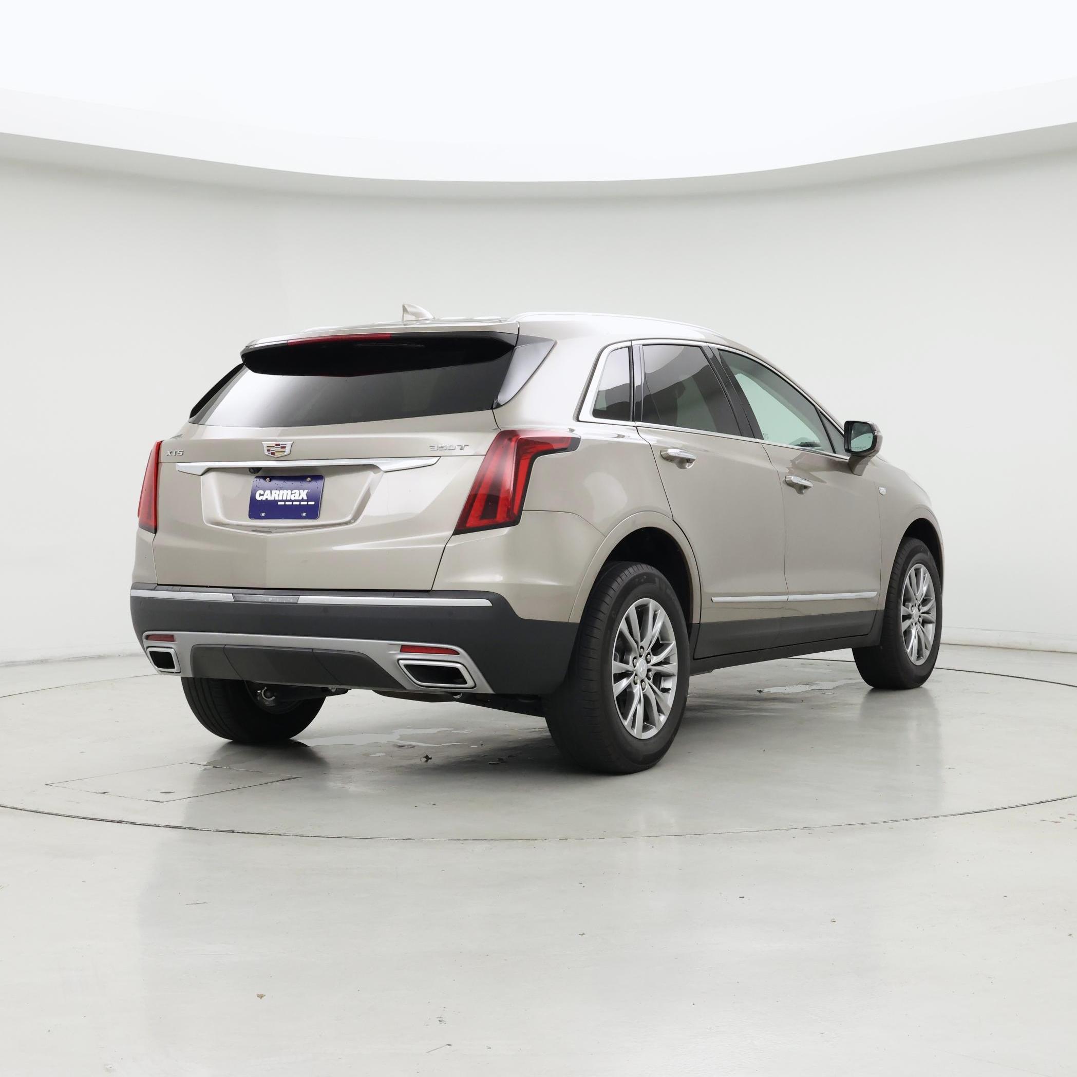 Thumbnail: 2022 Cadillac XT5 - 8