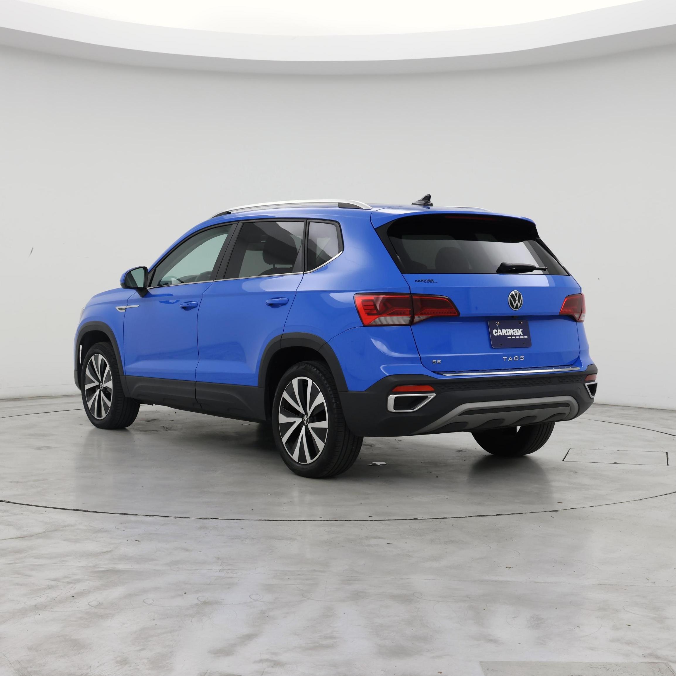 Thumbnail: 2023 Volkswagen Taos - 2