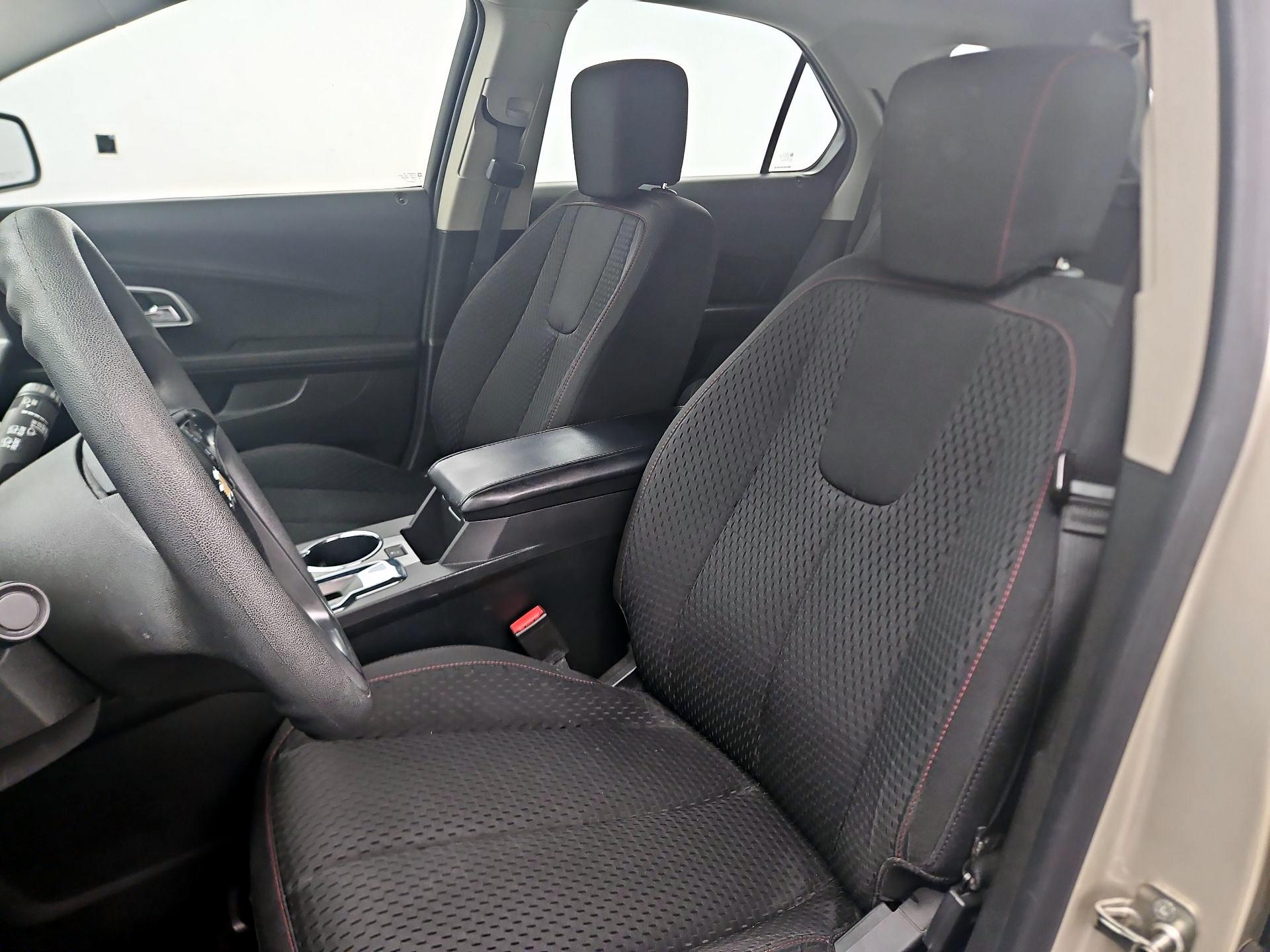 Thumbnail: 2015 Chevrolet Equinox - 11