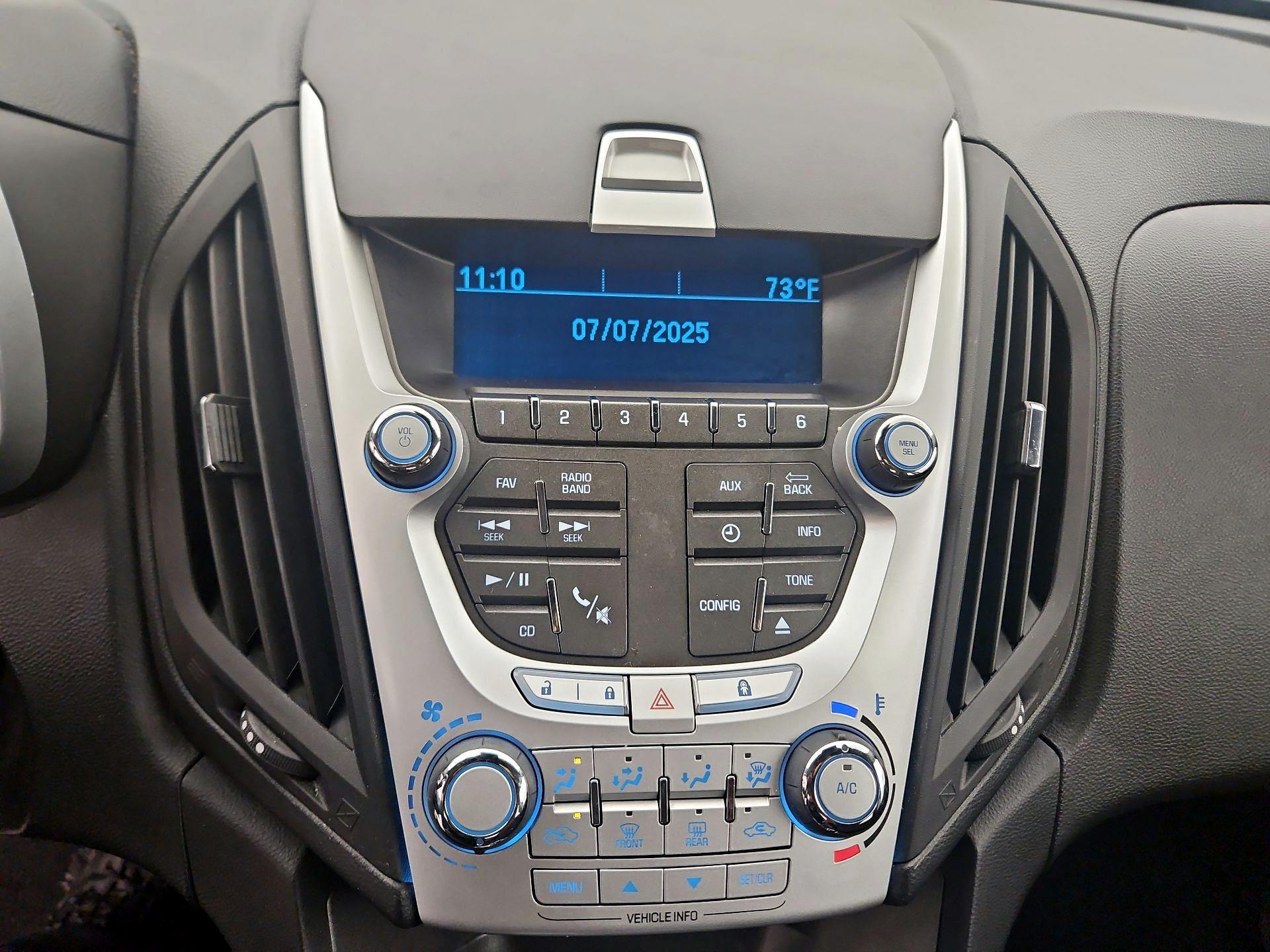 Thumbnail: 2015 Chevrolet Equinox - 13