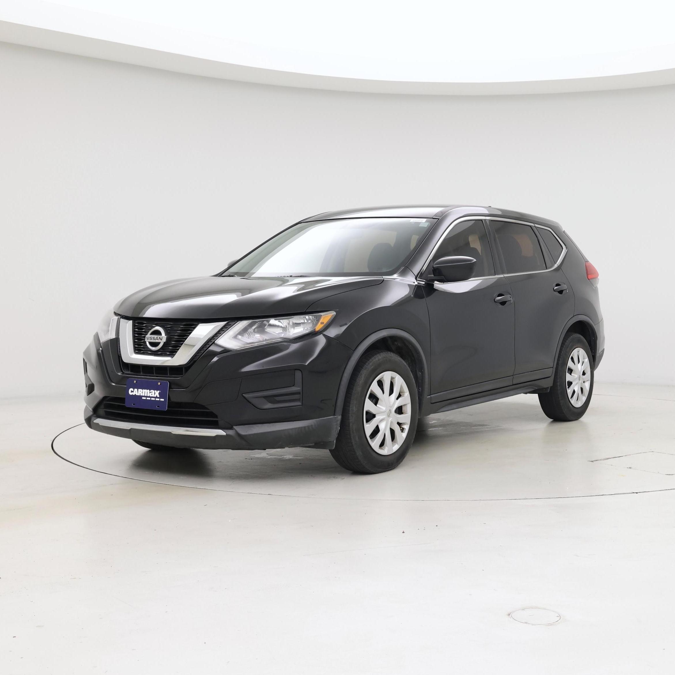 Thumbnail: 2017 Nissan Rogue - 4