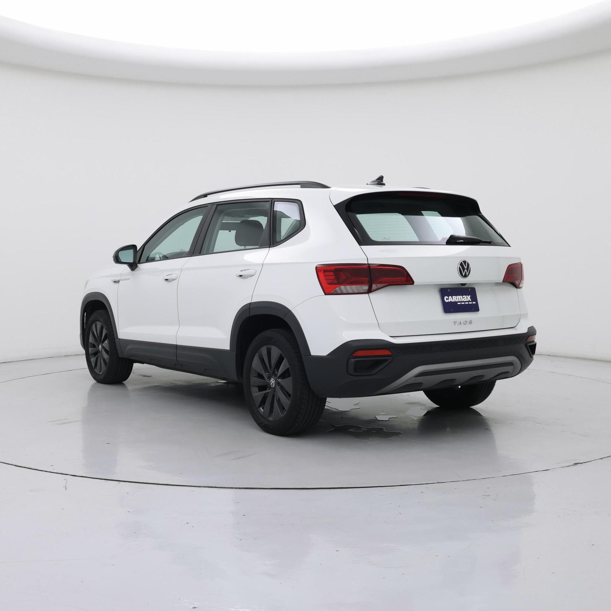 Thumbnail: 2022 Volkswagen Taos - 2