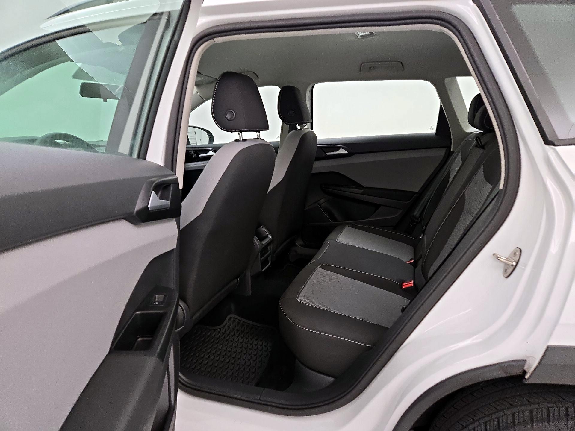 Thumbnail: 2022 Volkswagen Taos - 19