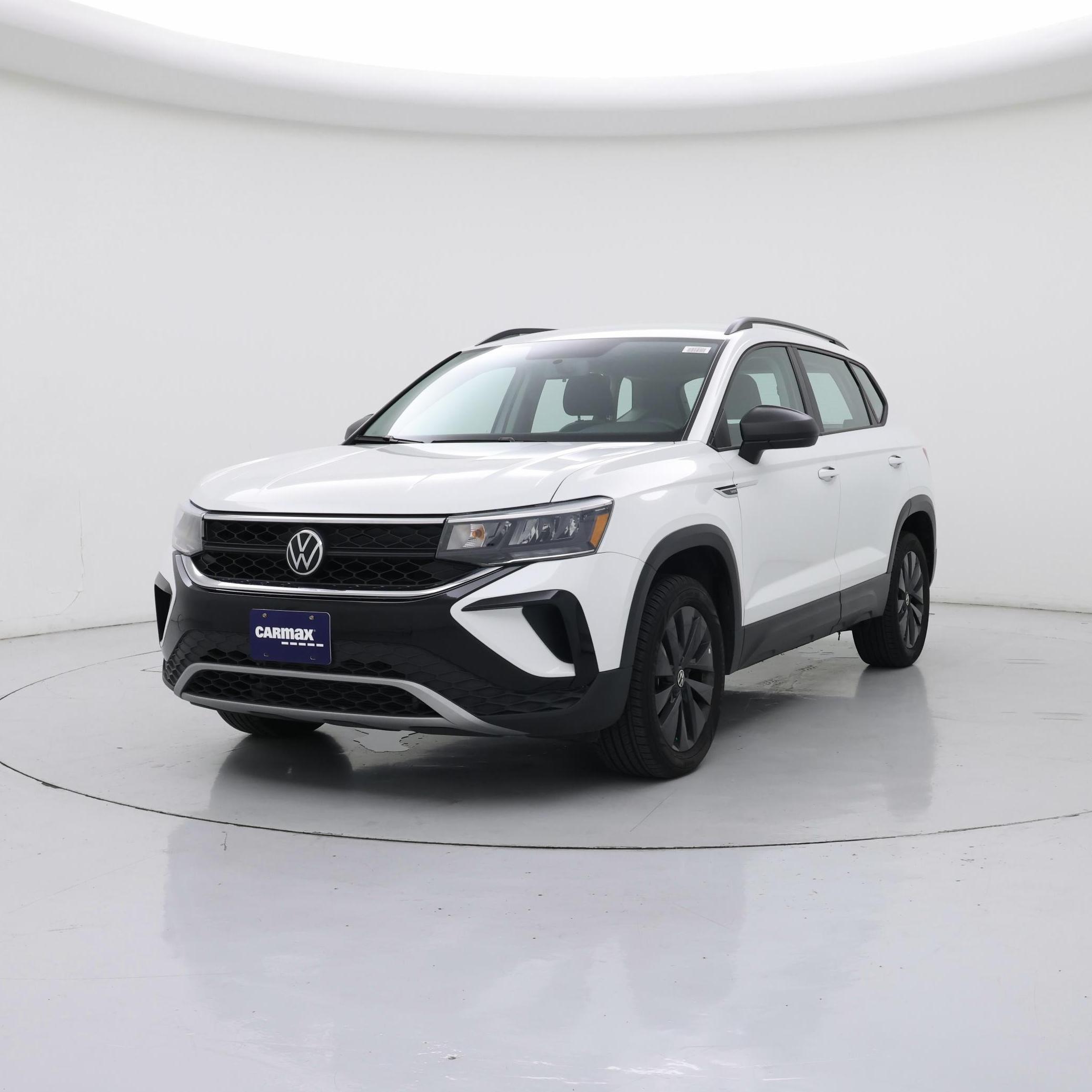 Thumbnail: 2022 Volkswagen Taos - 4