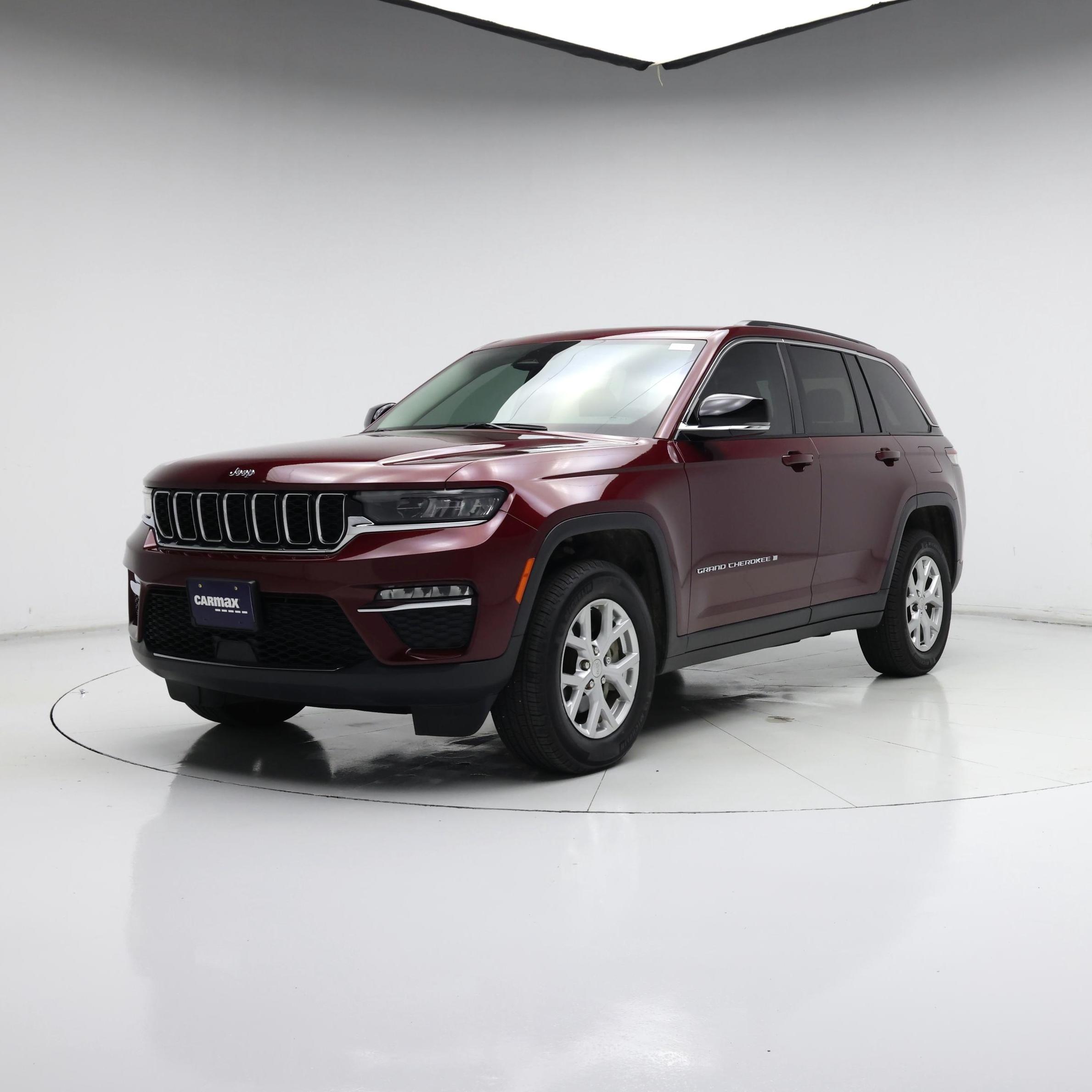 Thumbnail: 2023 Jeep Grand Cherokee - 4