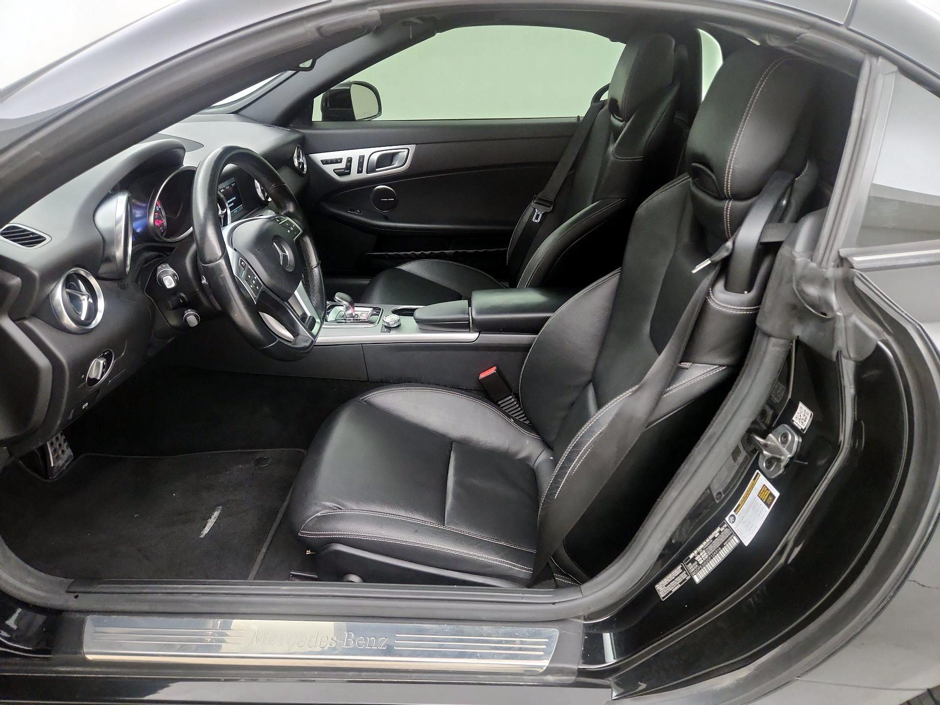 Thumbnail: 2016 Mercedes-Benz SLK - 11