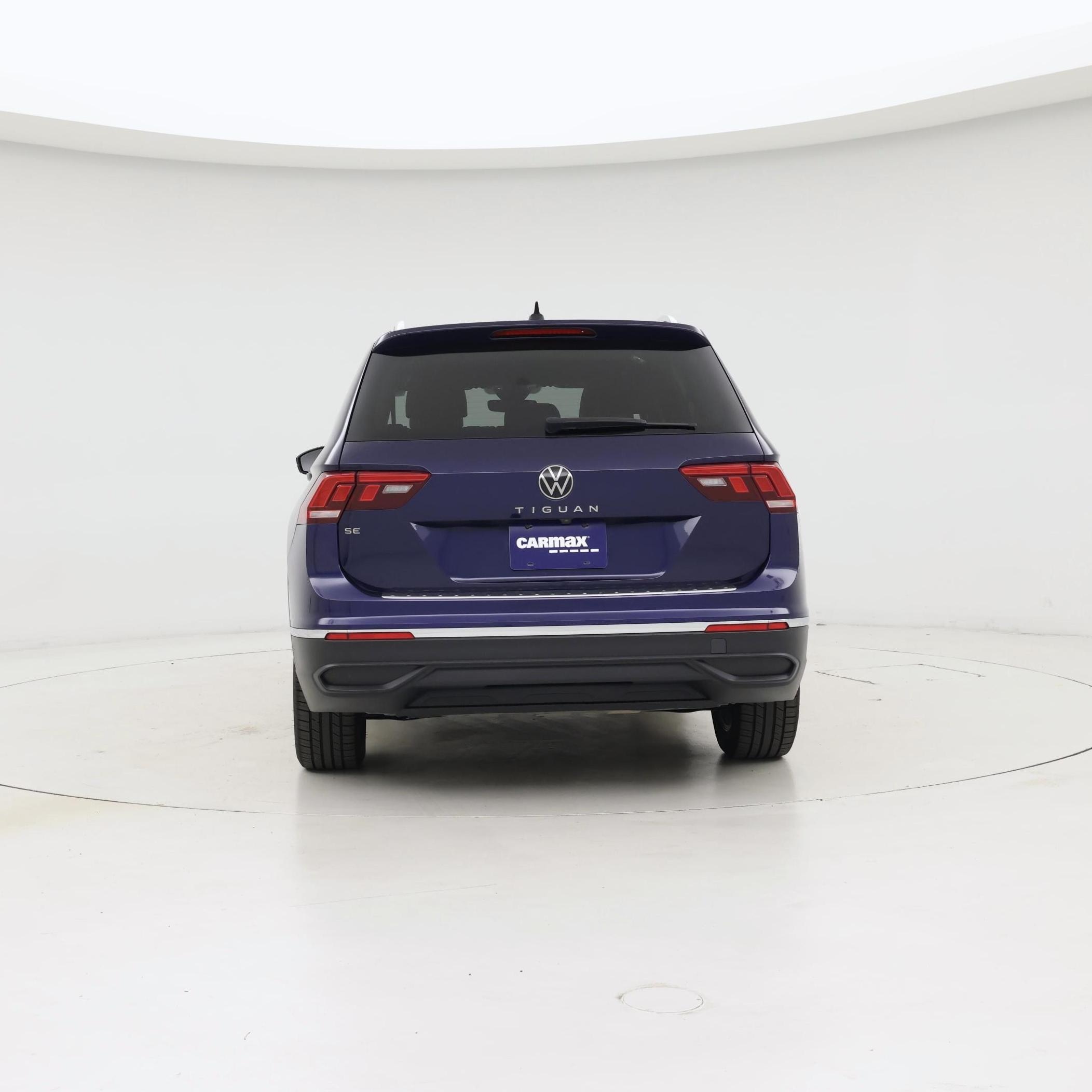 Thumbnail: 2022 Volkswagen Tiguan - 6