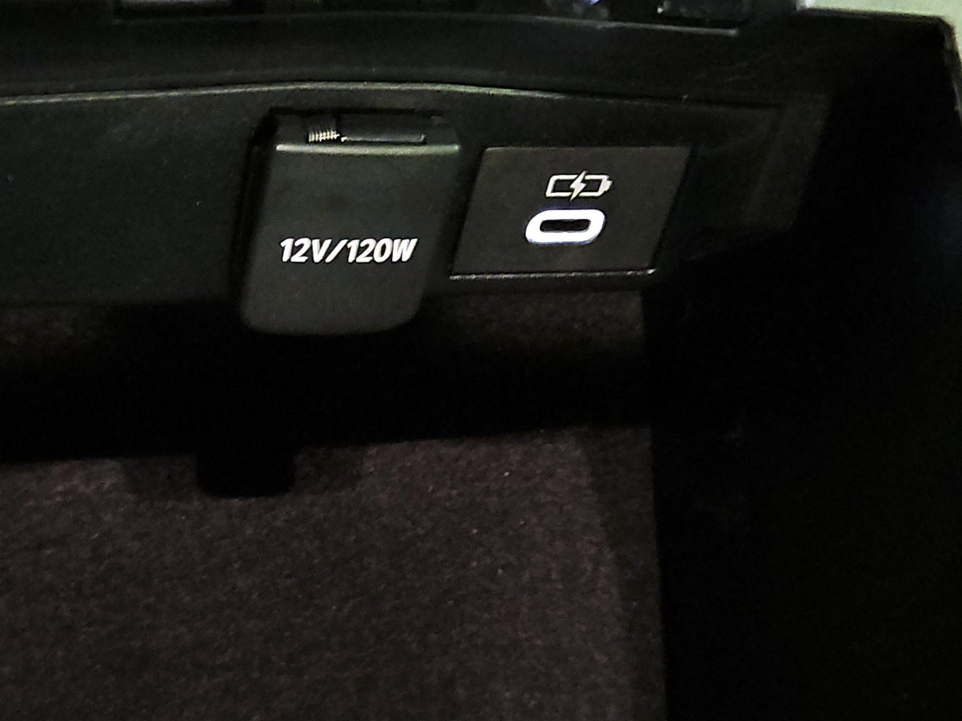 Thumbnail: 2024 Toyota Corolla - 18