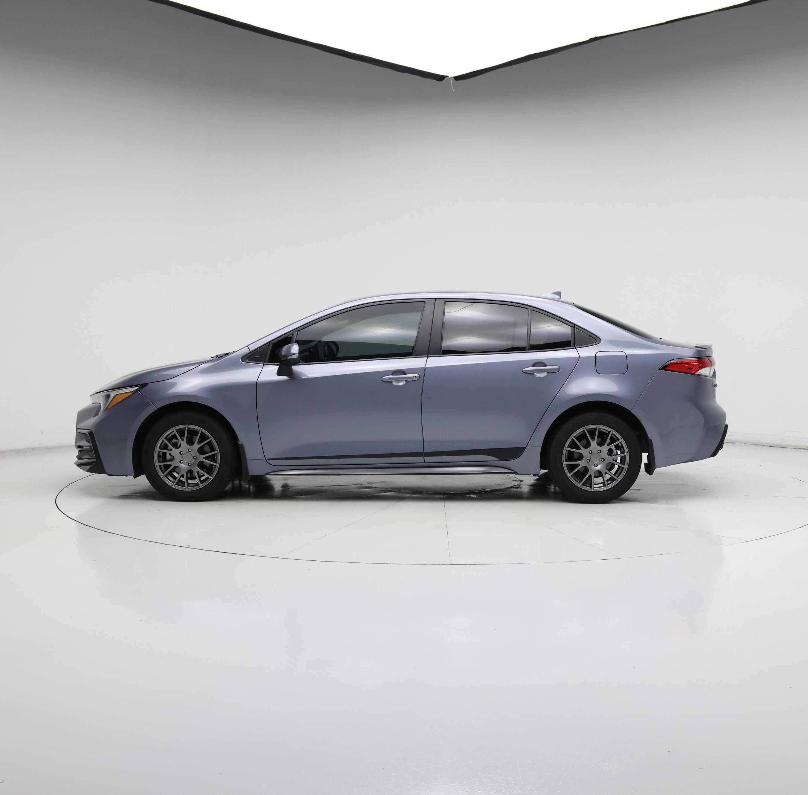 Thumbnail: 2024 Toyota Corolla - 3