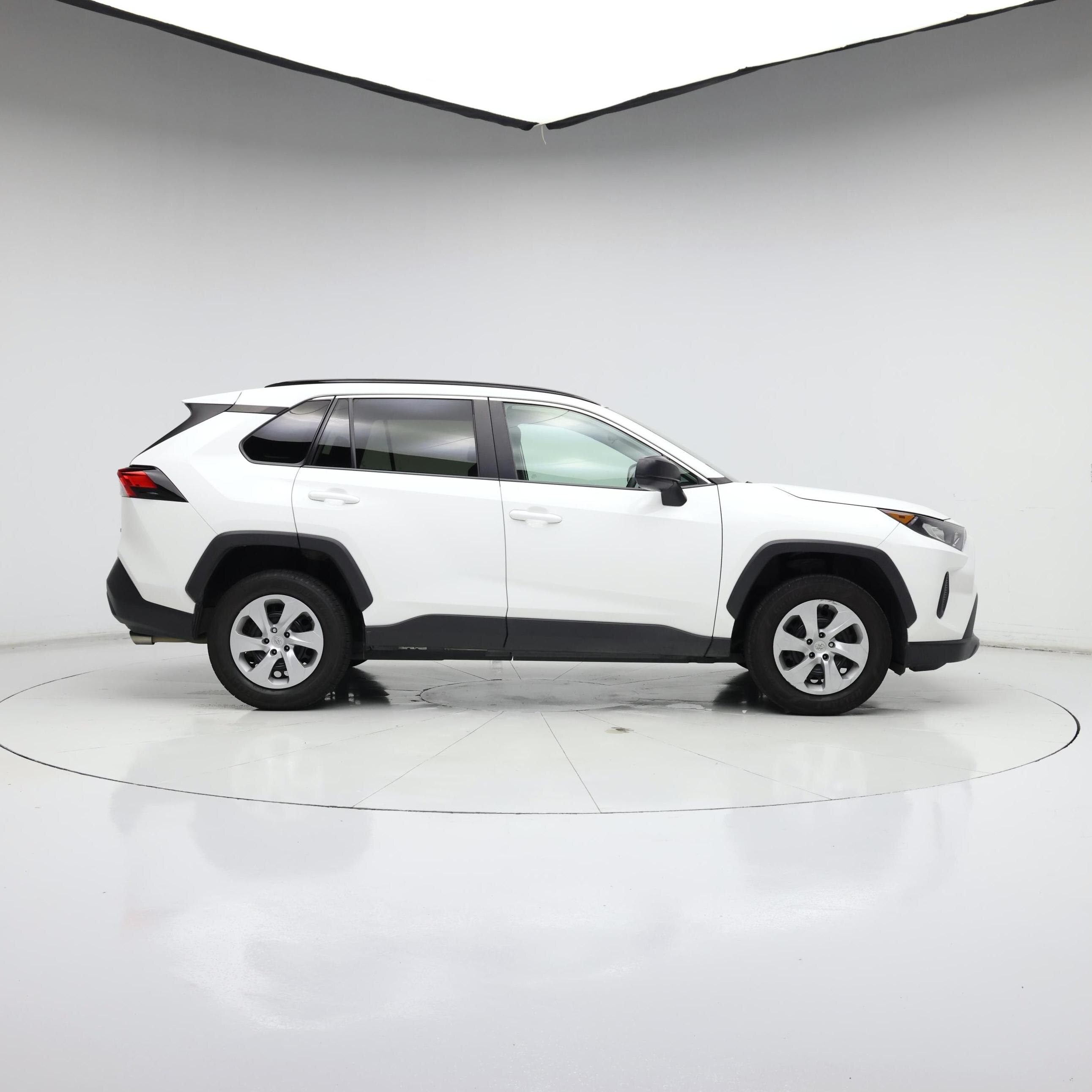 Thumbnail: 2020 Toyota RAV4 - 7