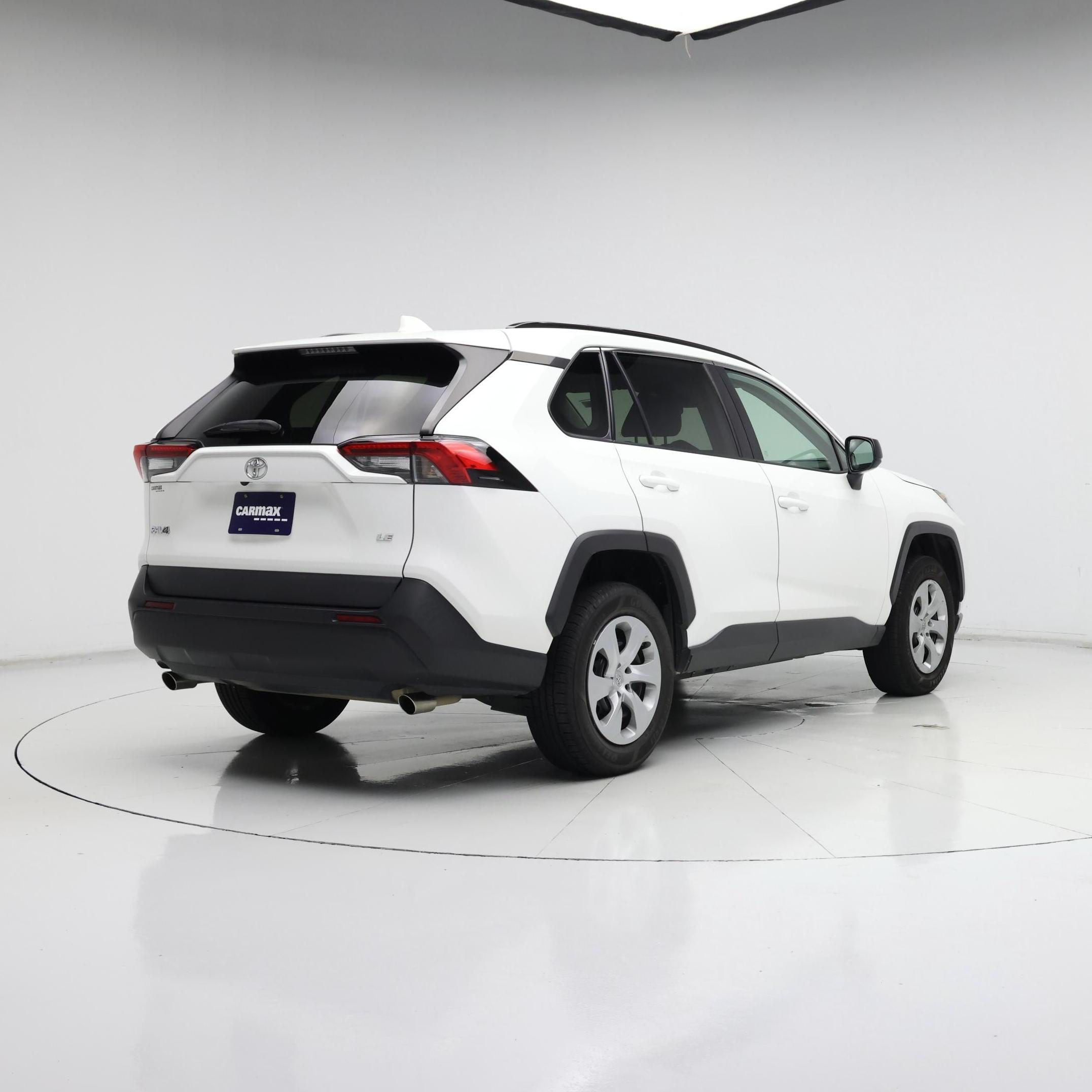Thumbnail: 2020 Toyota RAV4 - 8