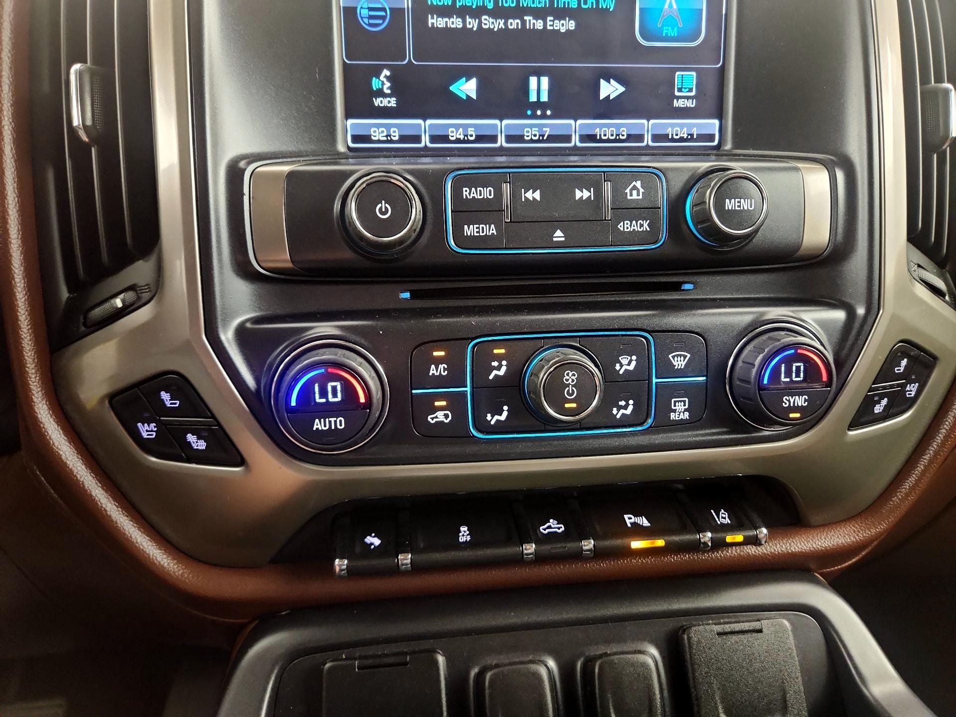 Thumbnail: 2014 Chevrolet Silverado 1500 - 15