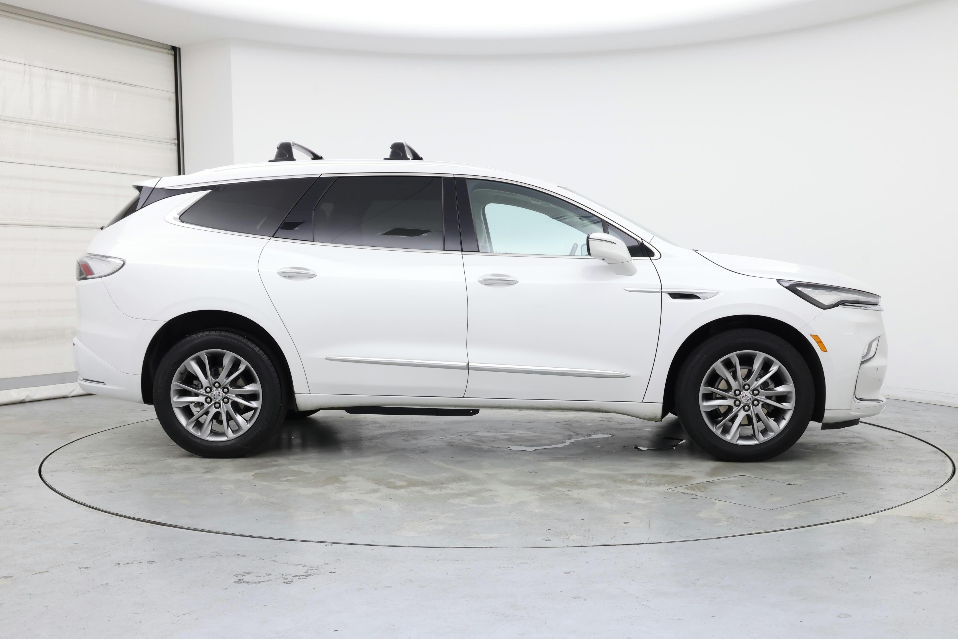 Thumbnail: 2023 Buick Enclave - 7