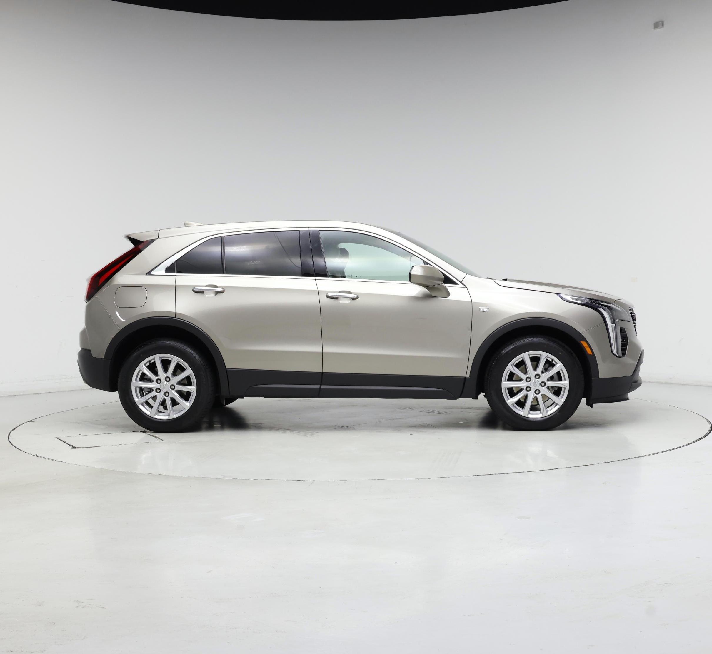 Thumbnail: 2022 Cadillac XT4 - 7