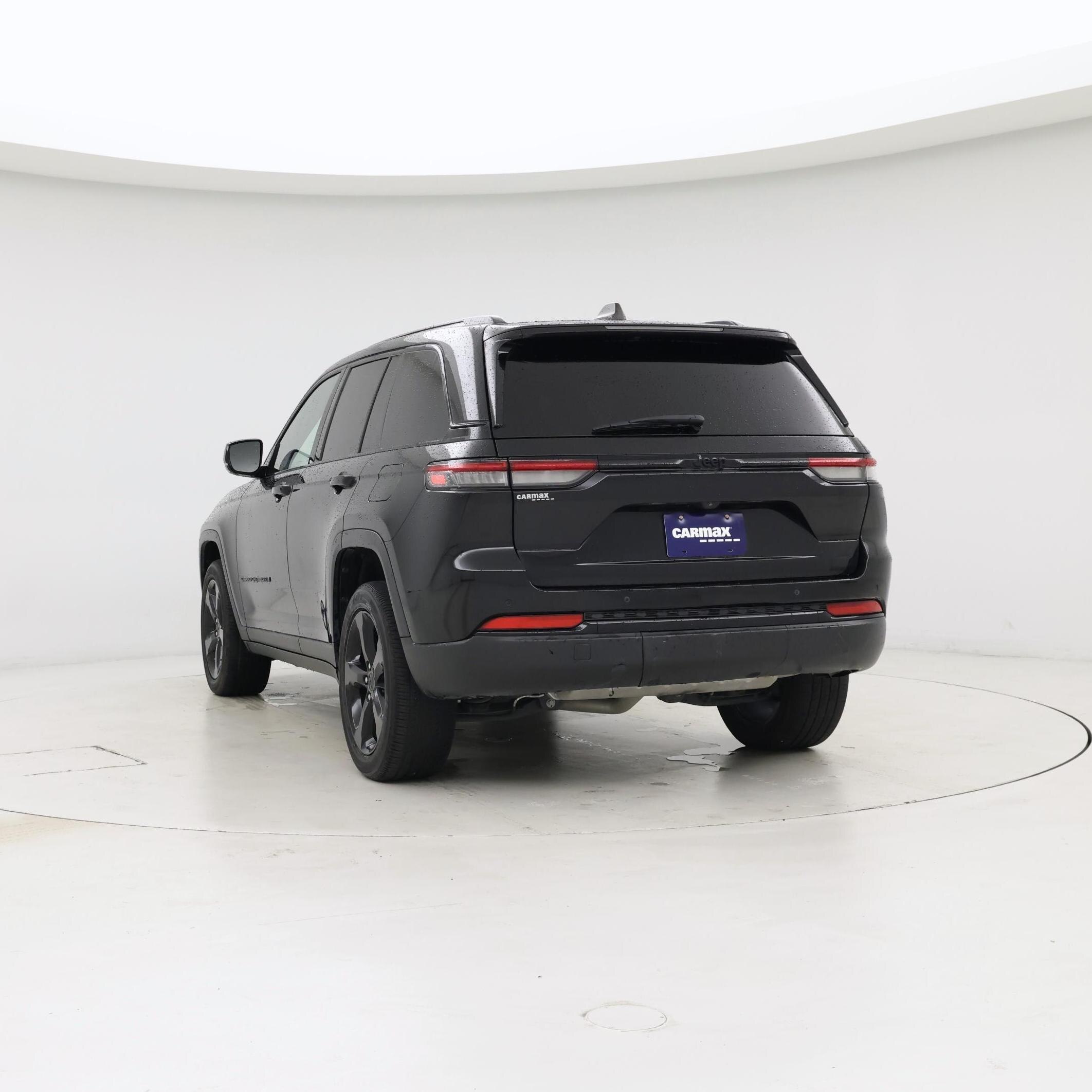 Thumbnail: 2023 Jeep Grand Cherokee - 2