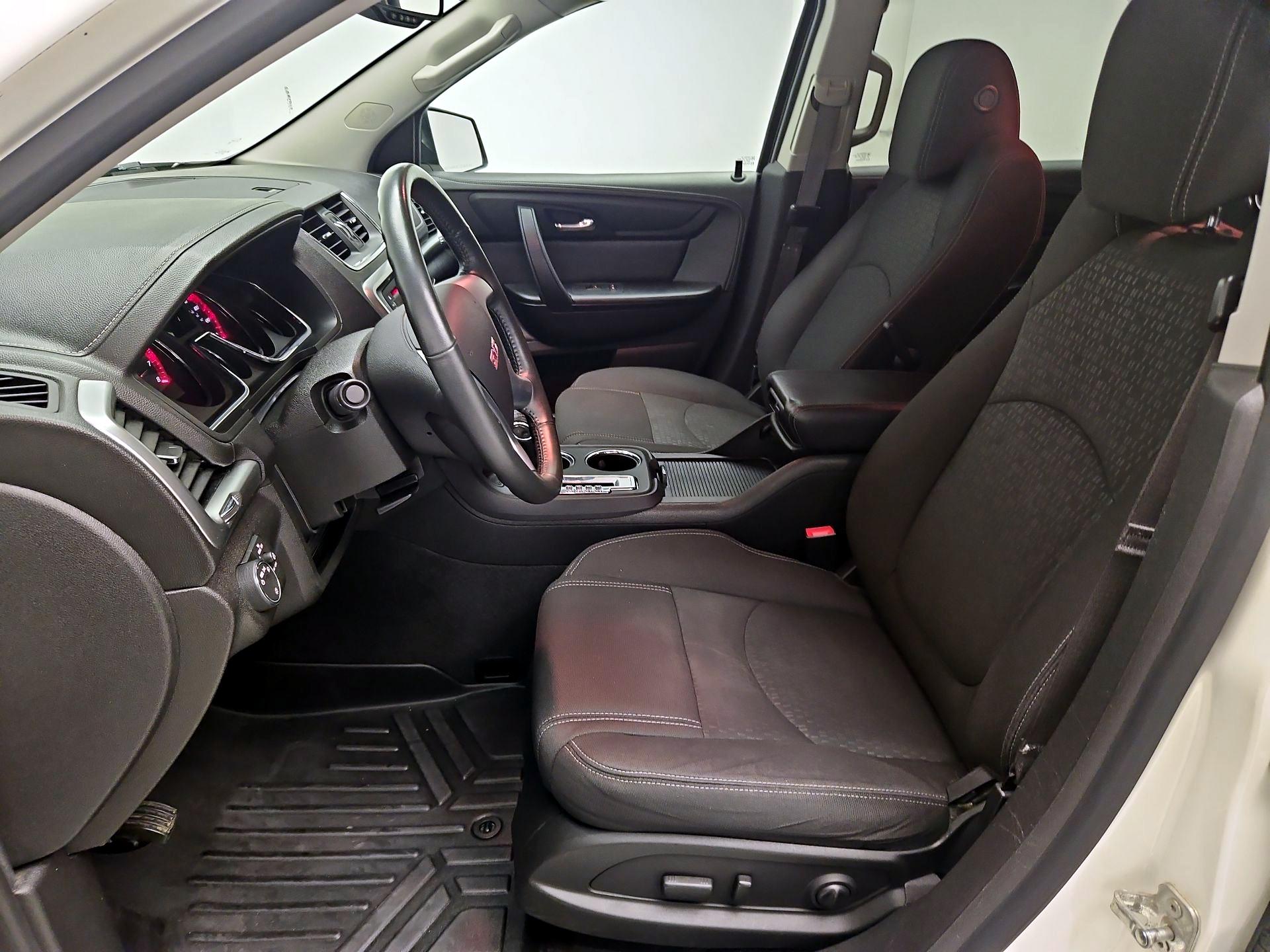 Thumbnail: 2015 GMC Acadia - 11