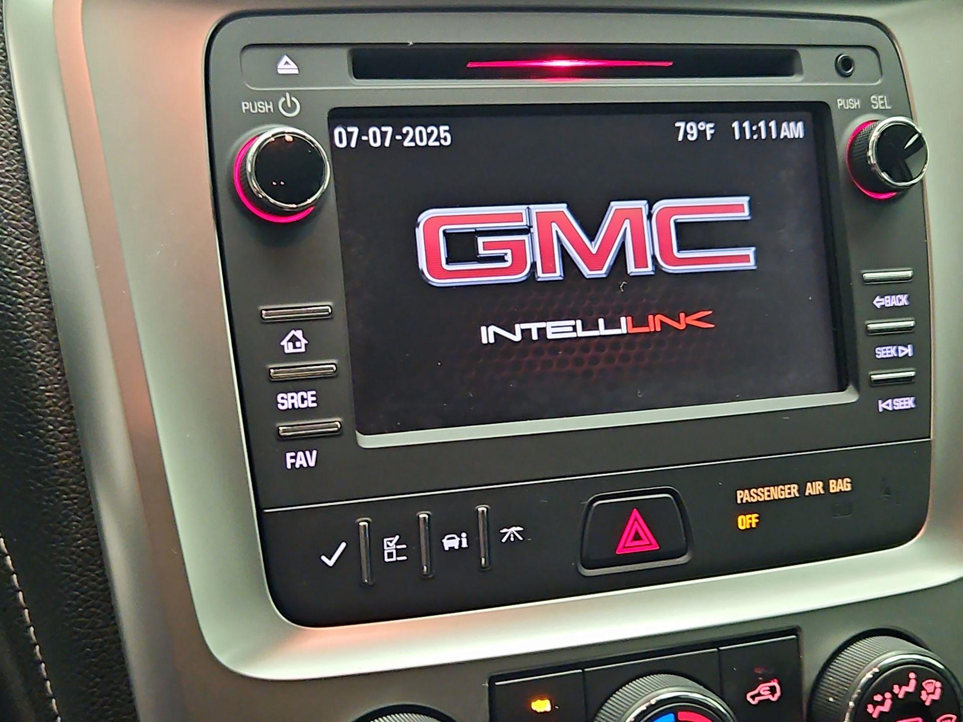 Thumbnail: 2015 GMC Acadia - 15