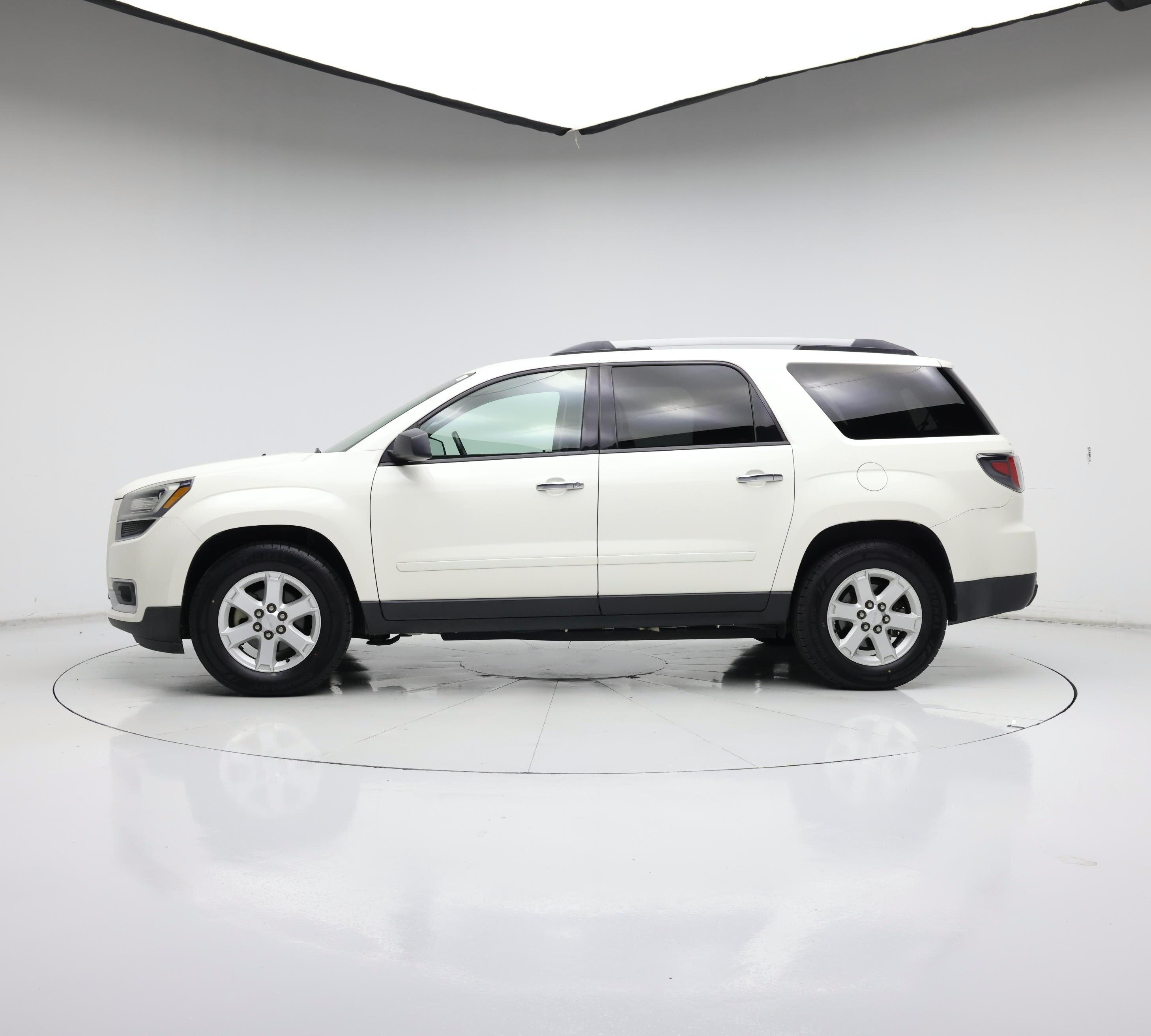 Thumbnail: 2015 GMC Acadia - 3