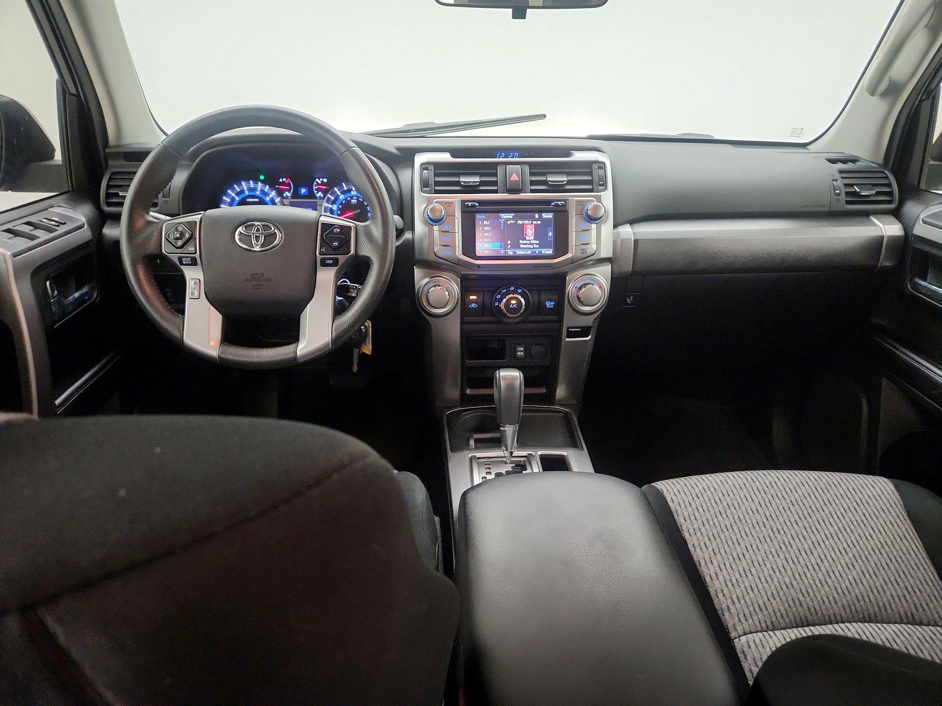 Thumbnail: 2016 Toyota 4Runner - 9