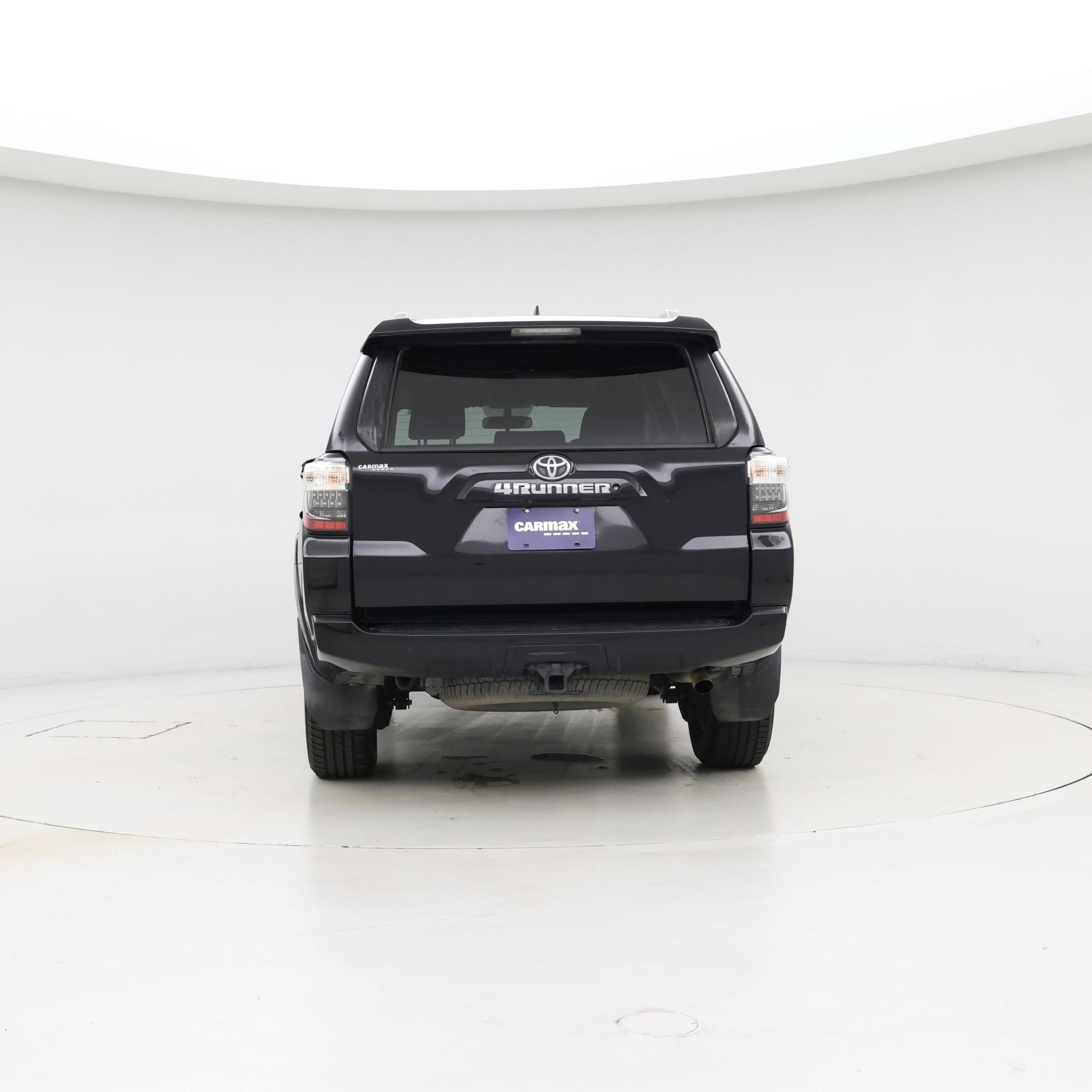 Thumbnail: 2016 Toyota 4Runner - 6