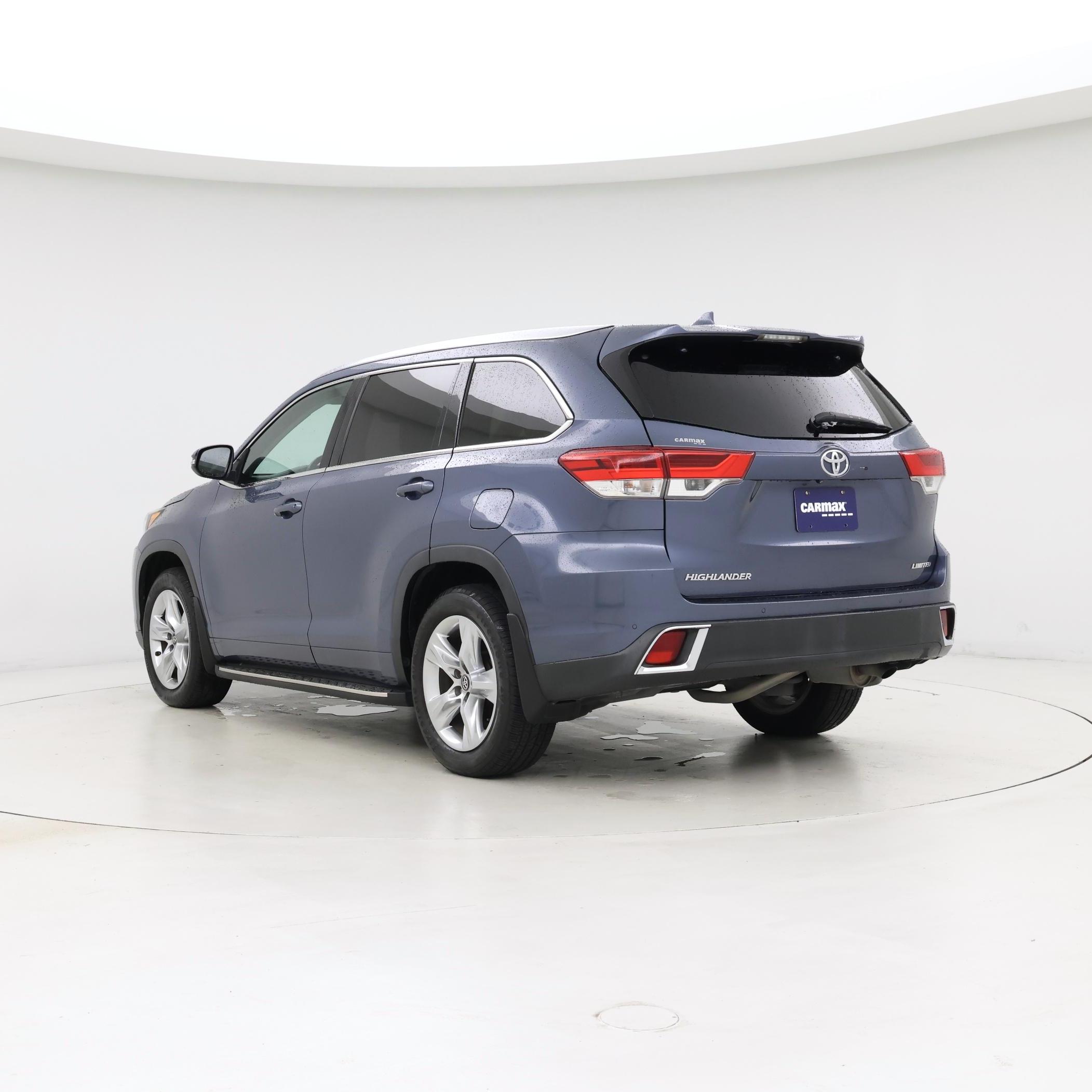 Thumbnail: 2017 Toyota Highlander - 2