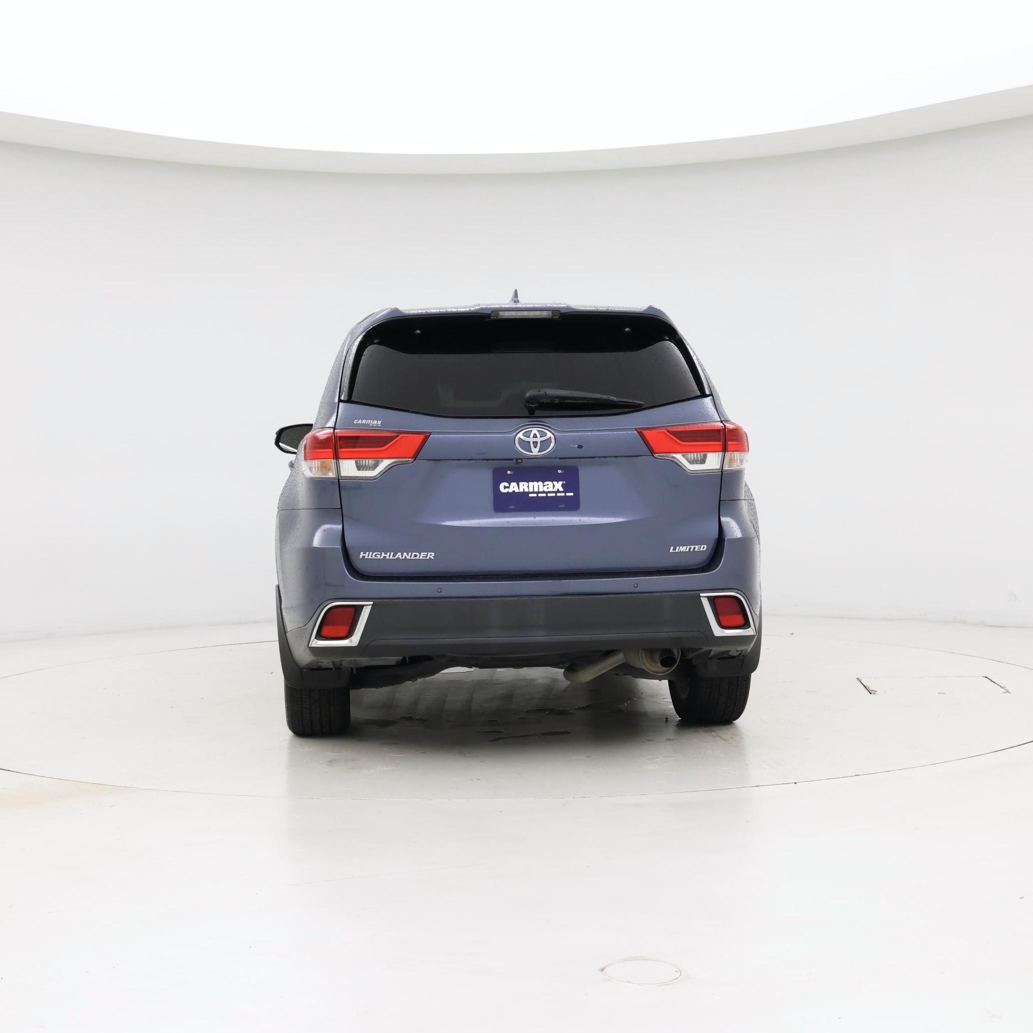 Thumbnail: 2017 Toyota Highlander - 6