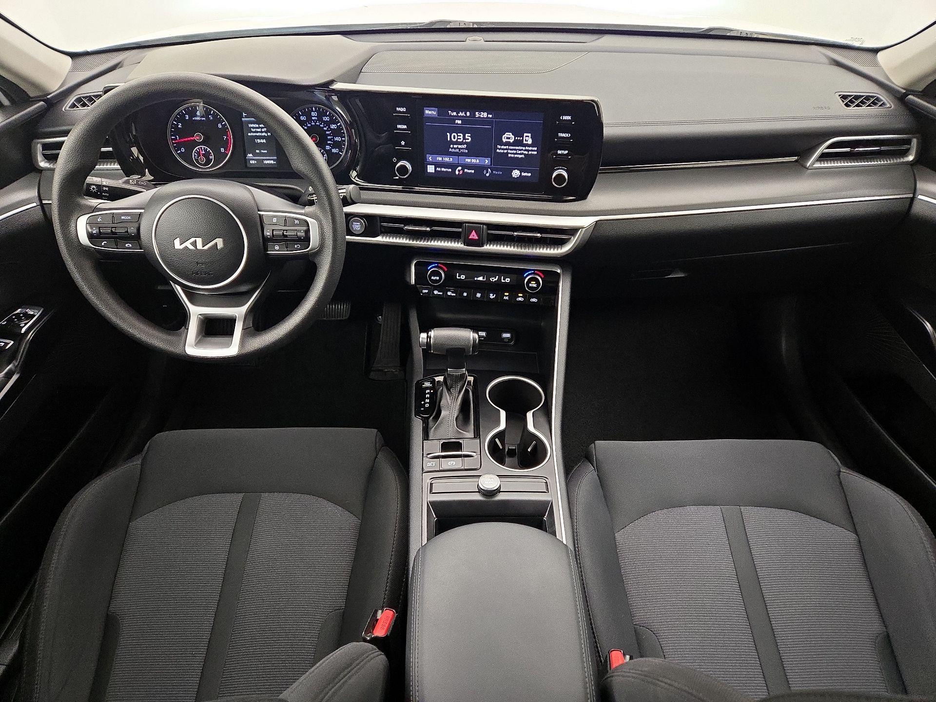 Thumbnail: 2023 Kia K5 - 9