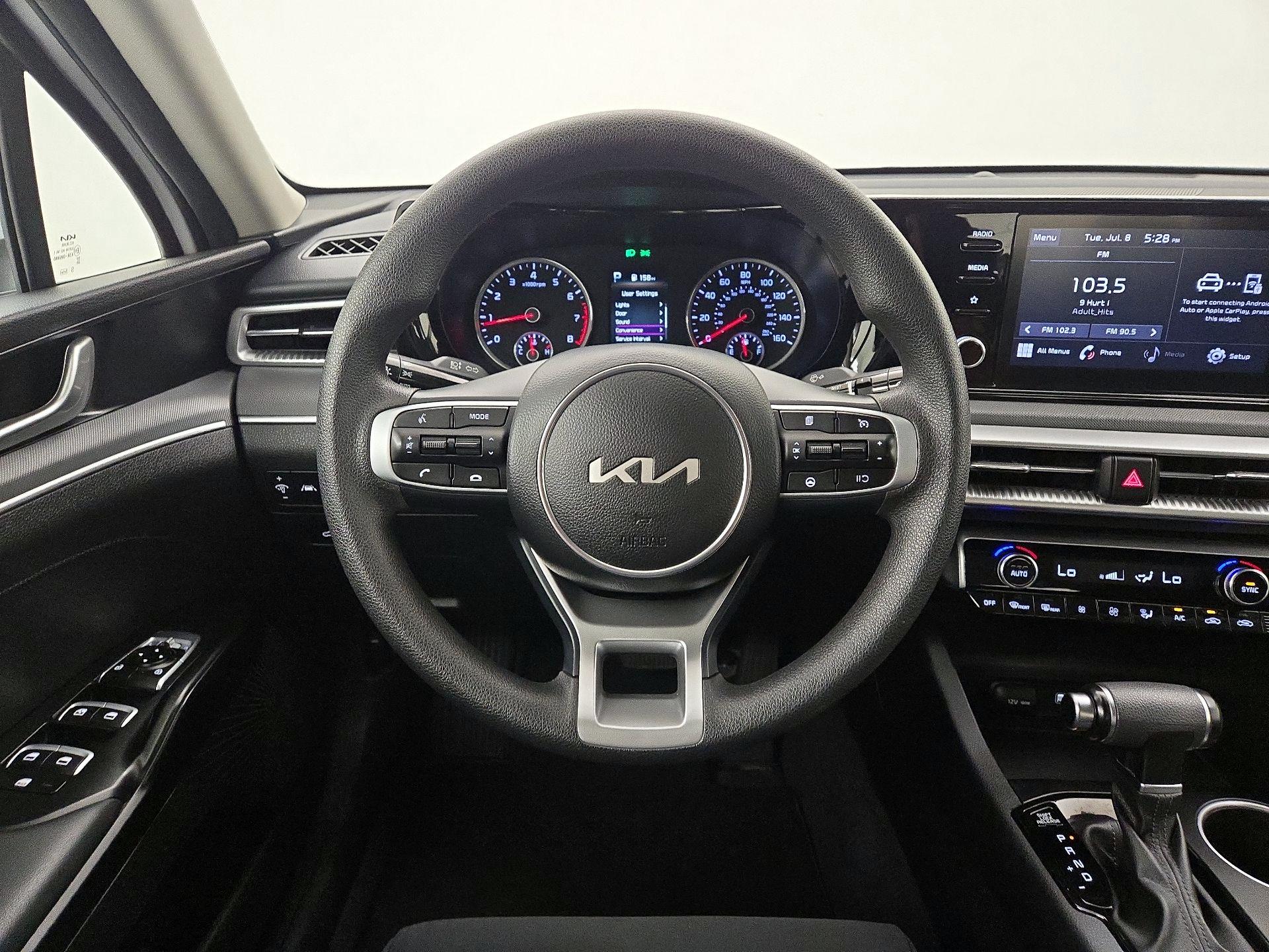 Thumbnail: 2023 Kia K5 - 10