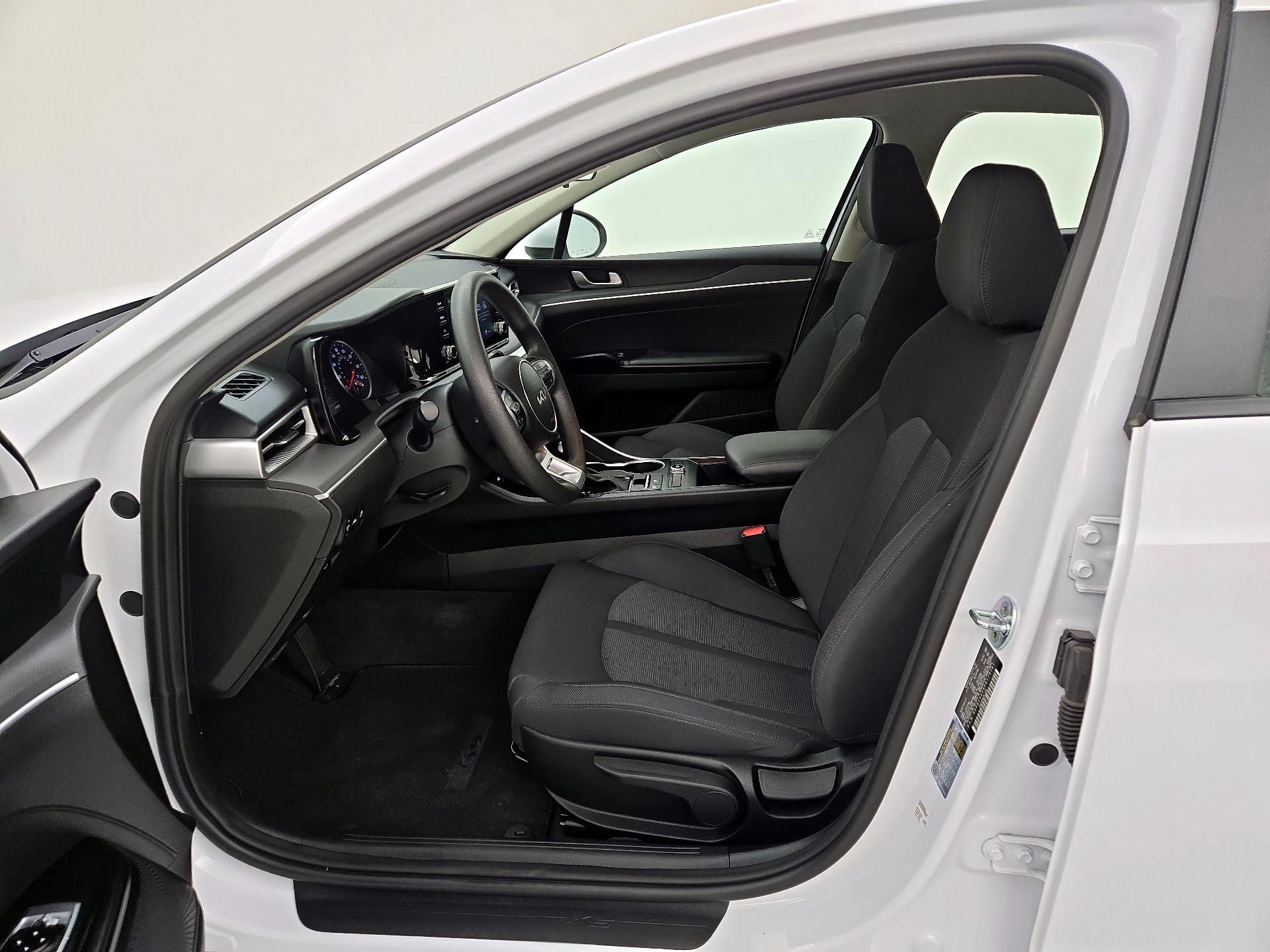 Thumbnail: 2023 Kia K5 - 11