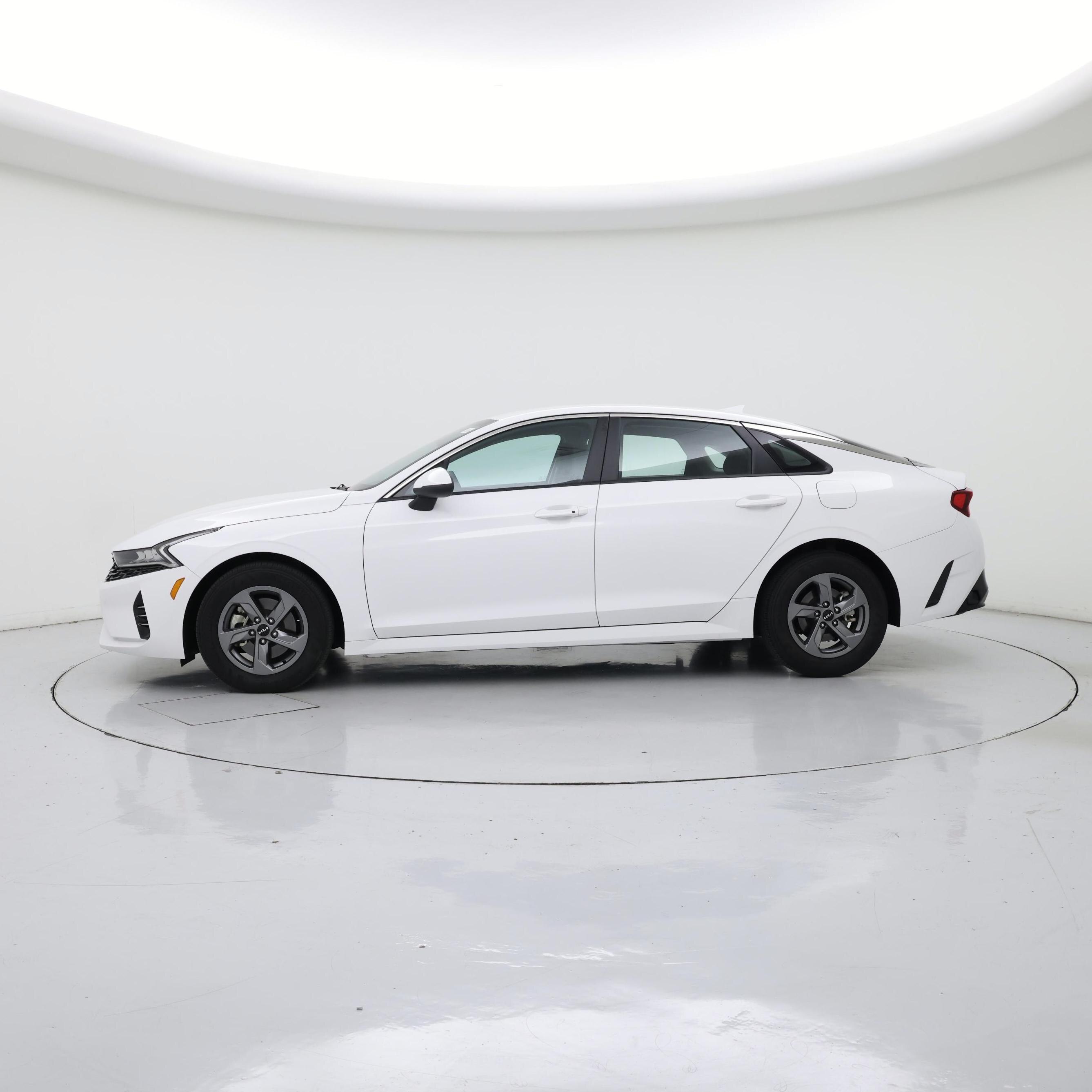 Thumbnail: 2023 Kia K5 - 3