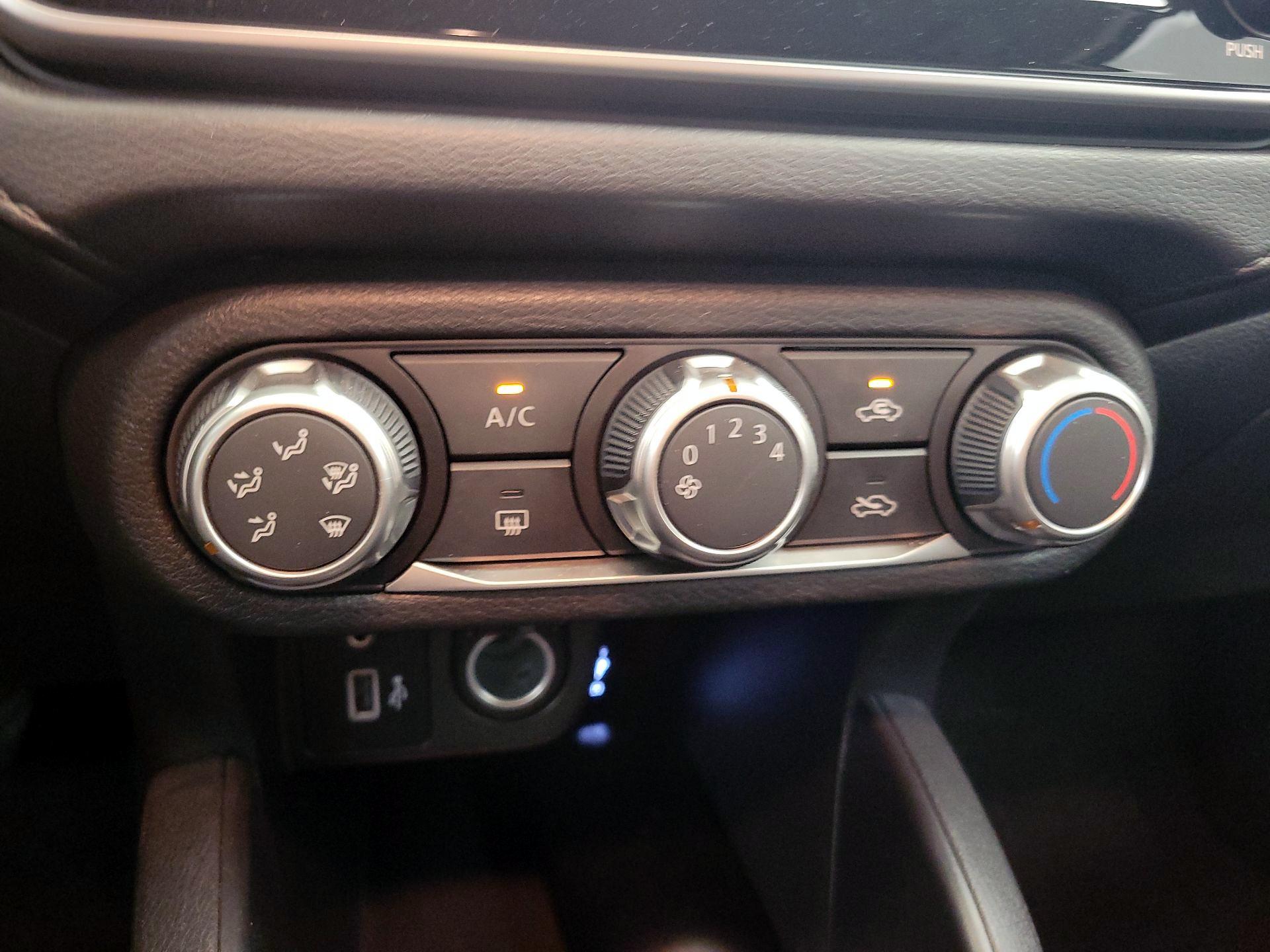Thumbnail: 2022 Nissan Versa - 16