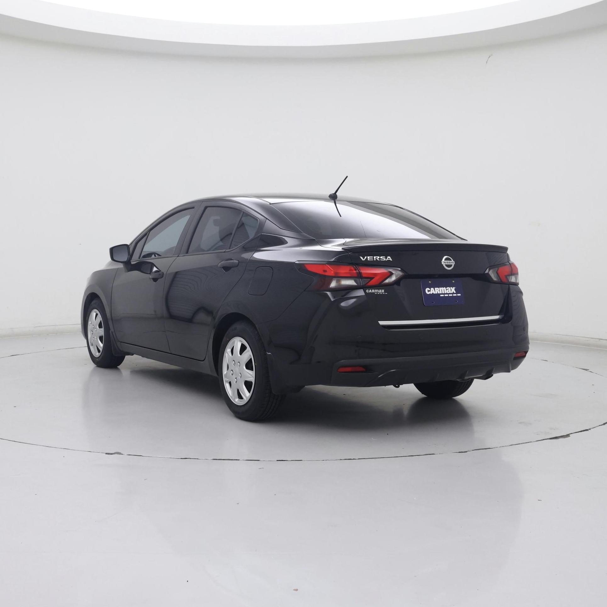 Thumbnail: 2022 Nissan Versa - 2