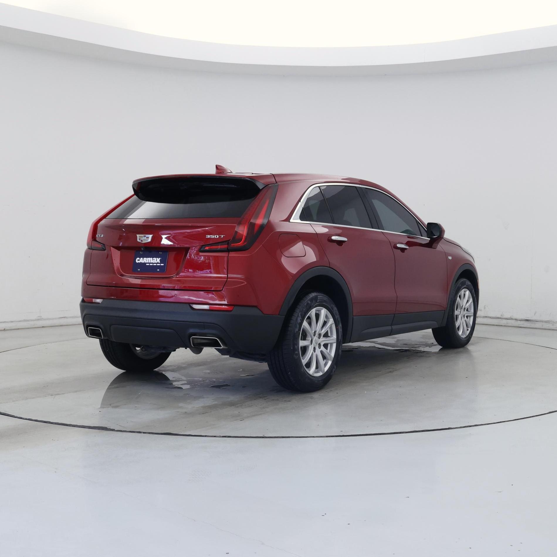 Thumbnail: 2023 Cadillac XT4 - 8