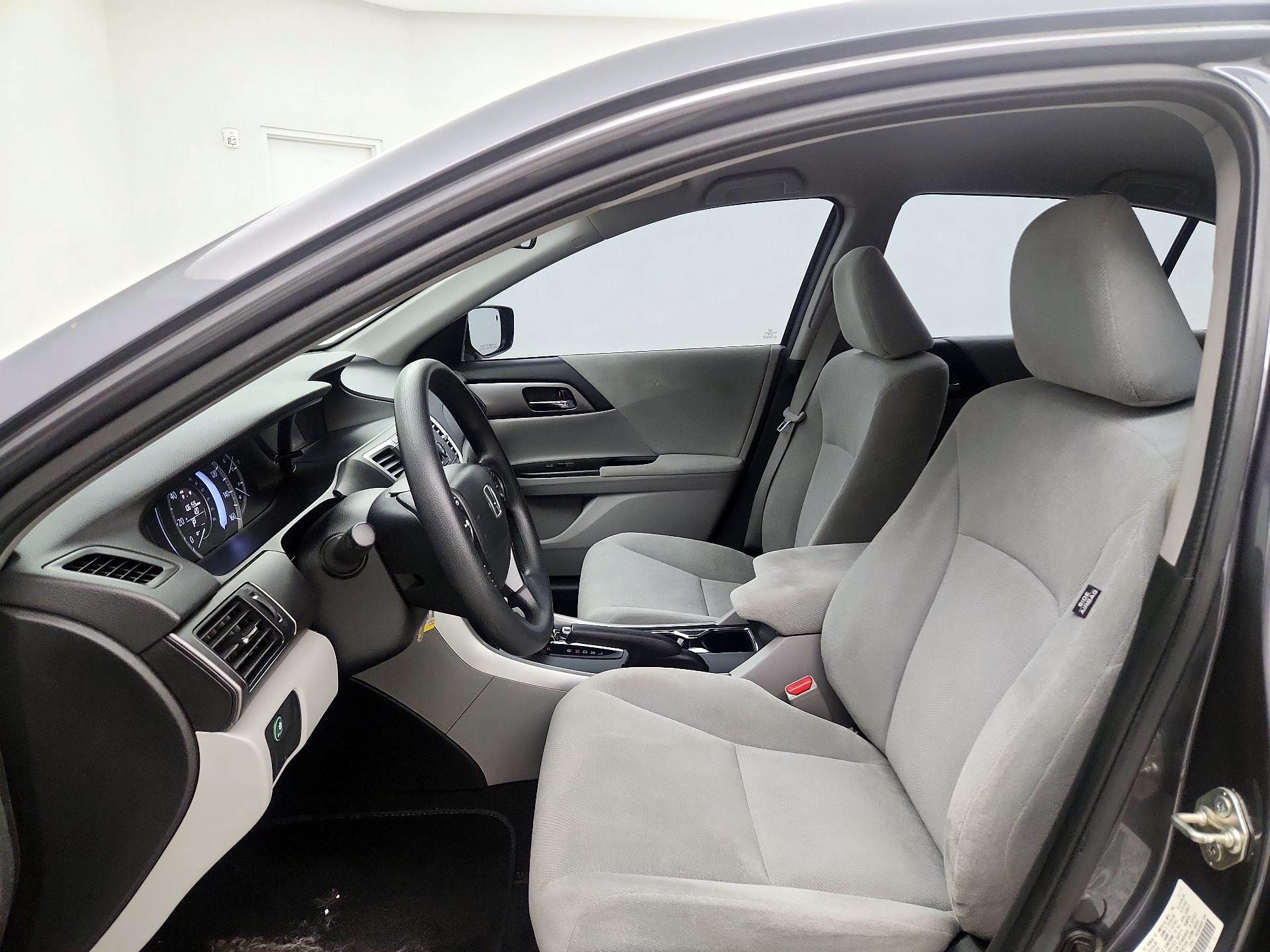 Thumbnail: 2013 Honda Accord - 11
