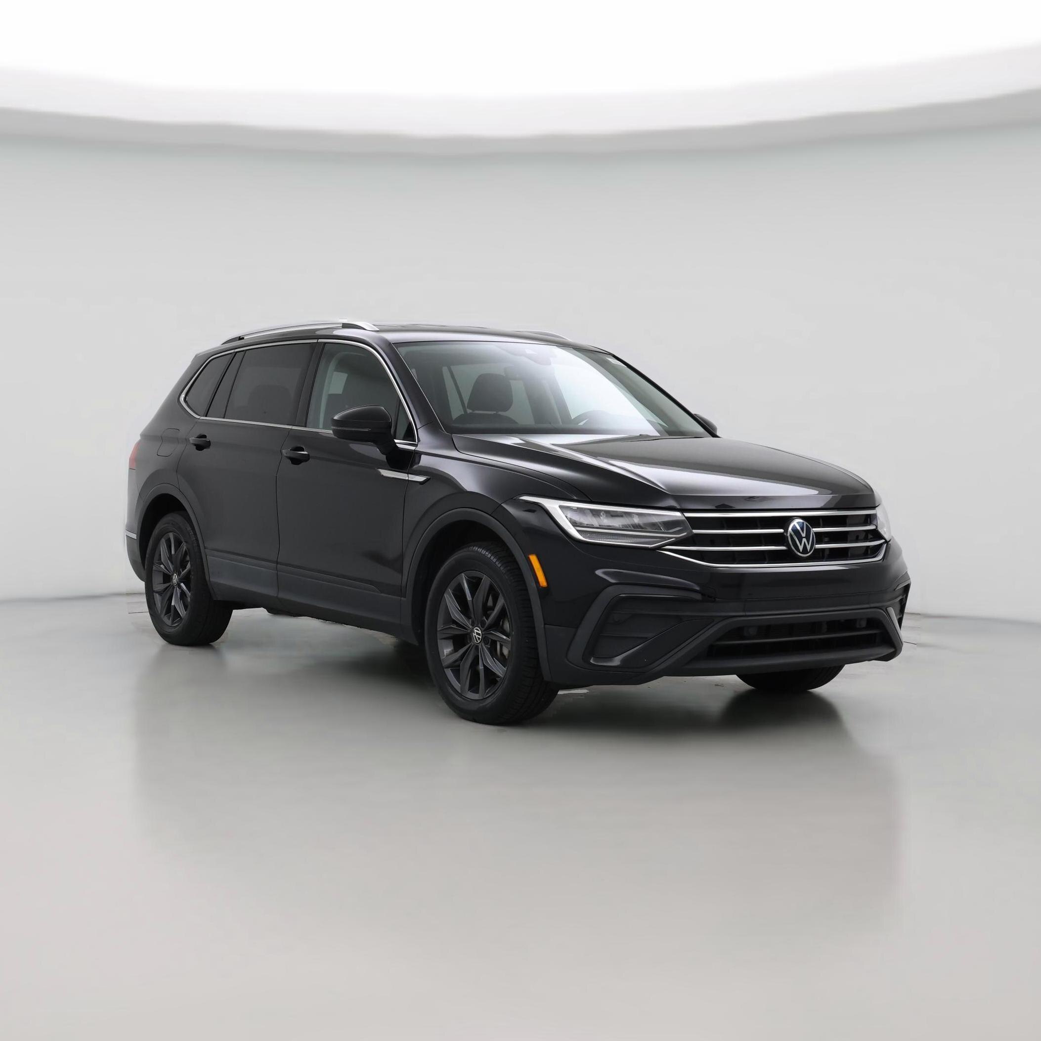 Thumbnail: 2022 Volkswagen Tiguan - 1